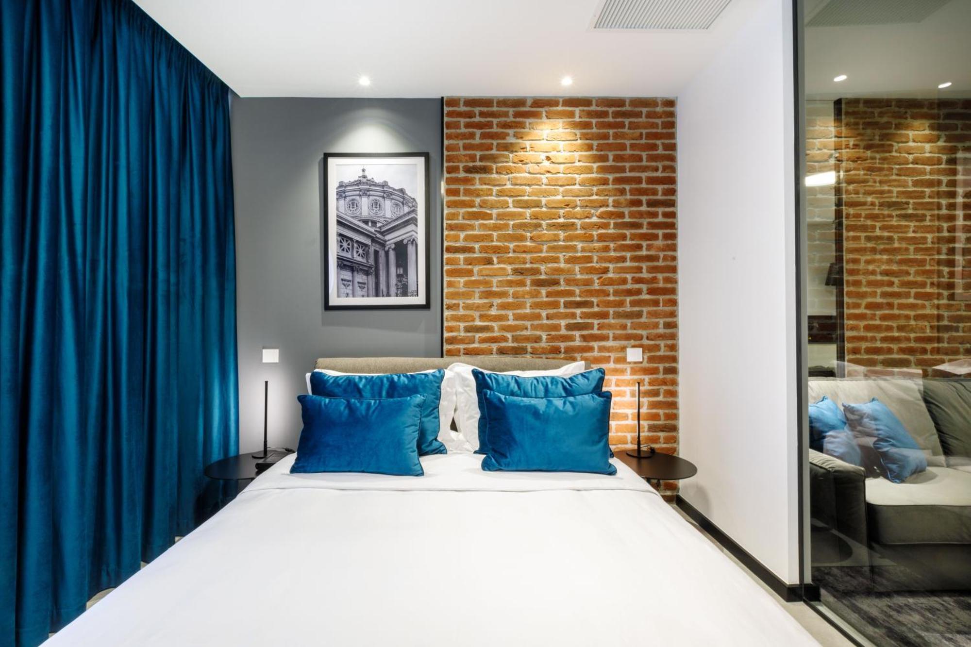 Apartment Old Town Snail Design *