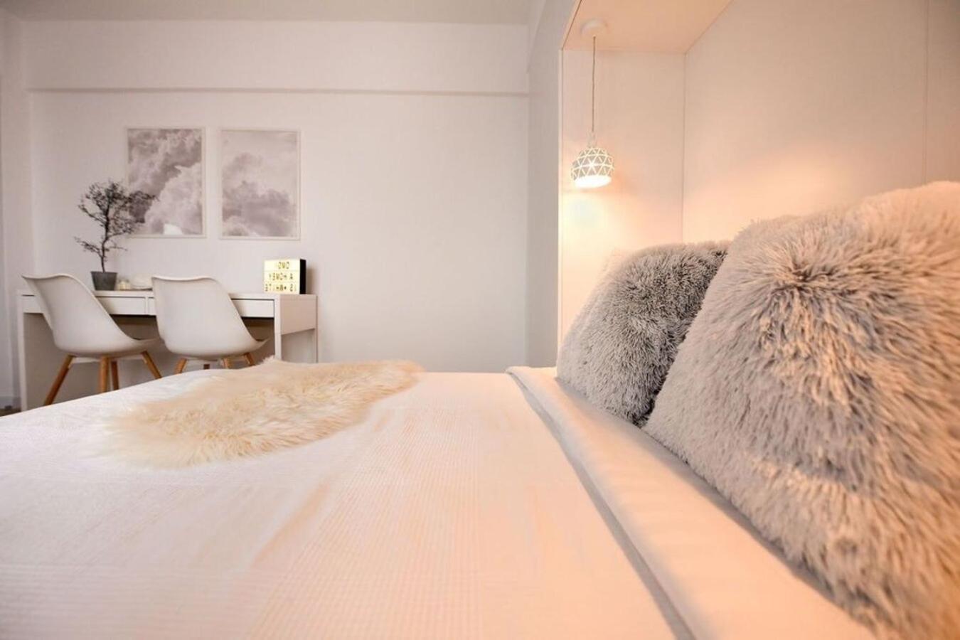 White Heaven Hideout Bucharest