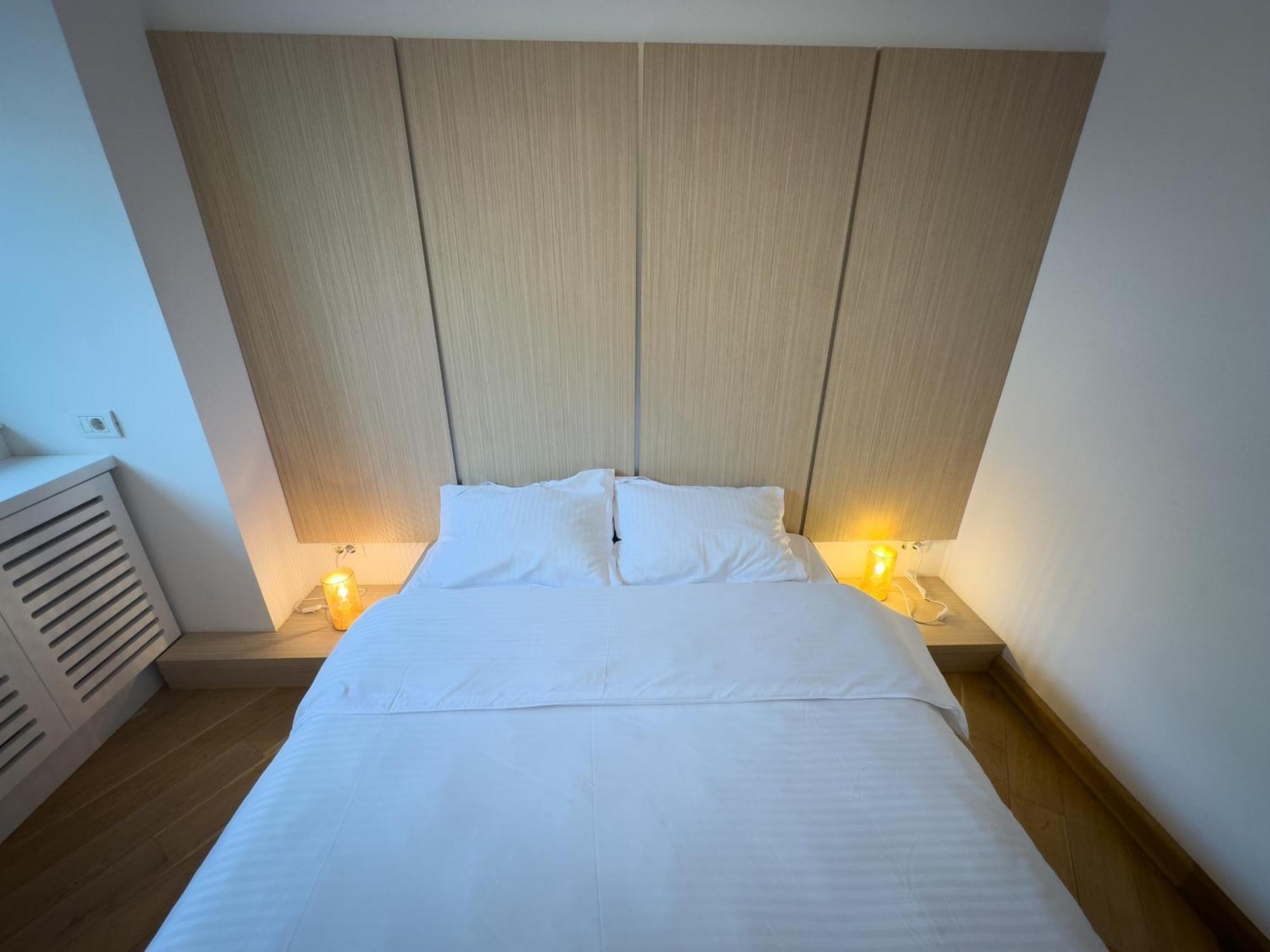 Edes Perfect Location & Modern Apartment Bucharest