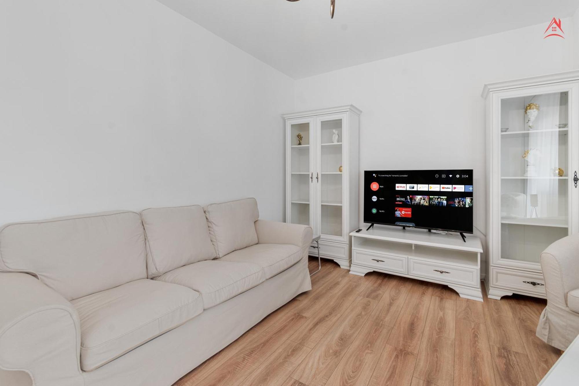 Noussa High Class With Private Parking Apartment Bucharest