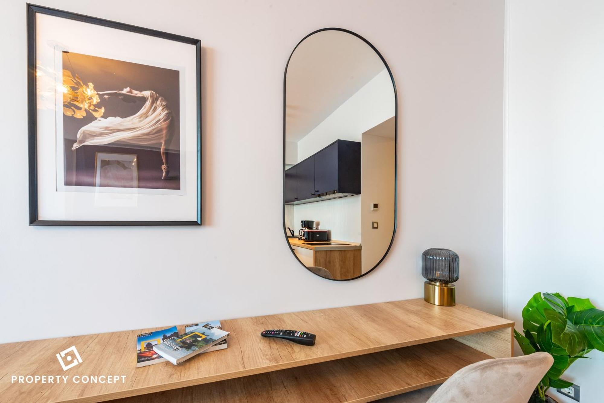 Blue Rin Free Parking Apartment