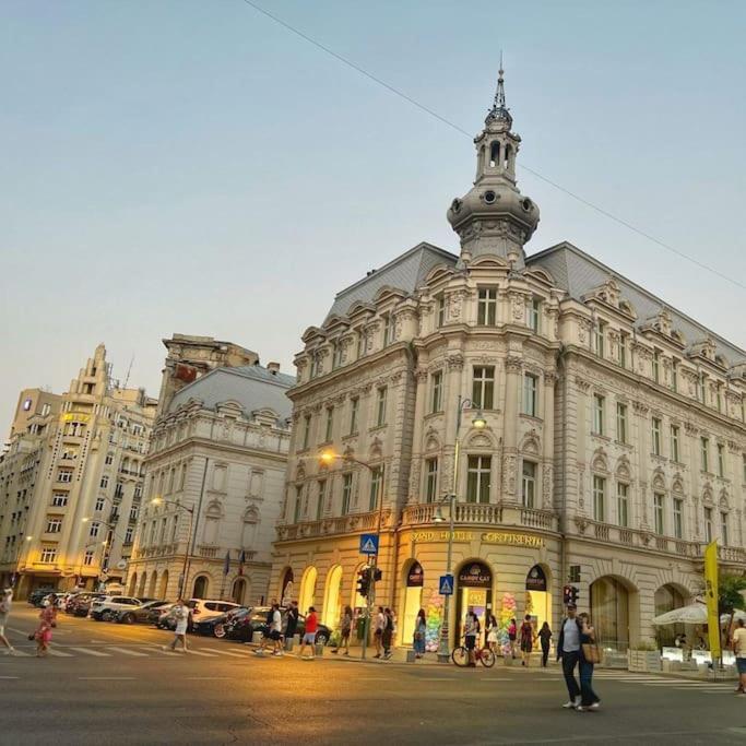 Kiwi Apart-hotel 1br Wi-fi Free - Close To Old Town - Cozy Location - Shorter Or Longer - R&m Boutique Bucharest