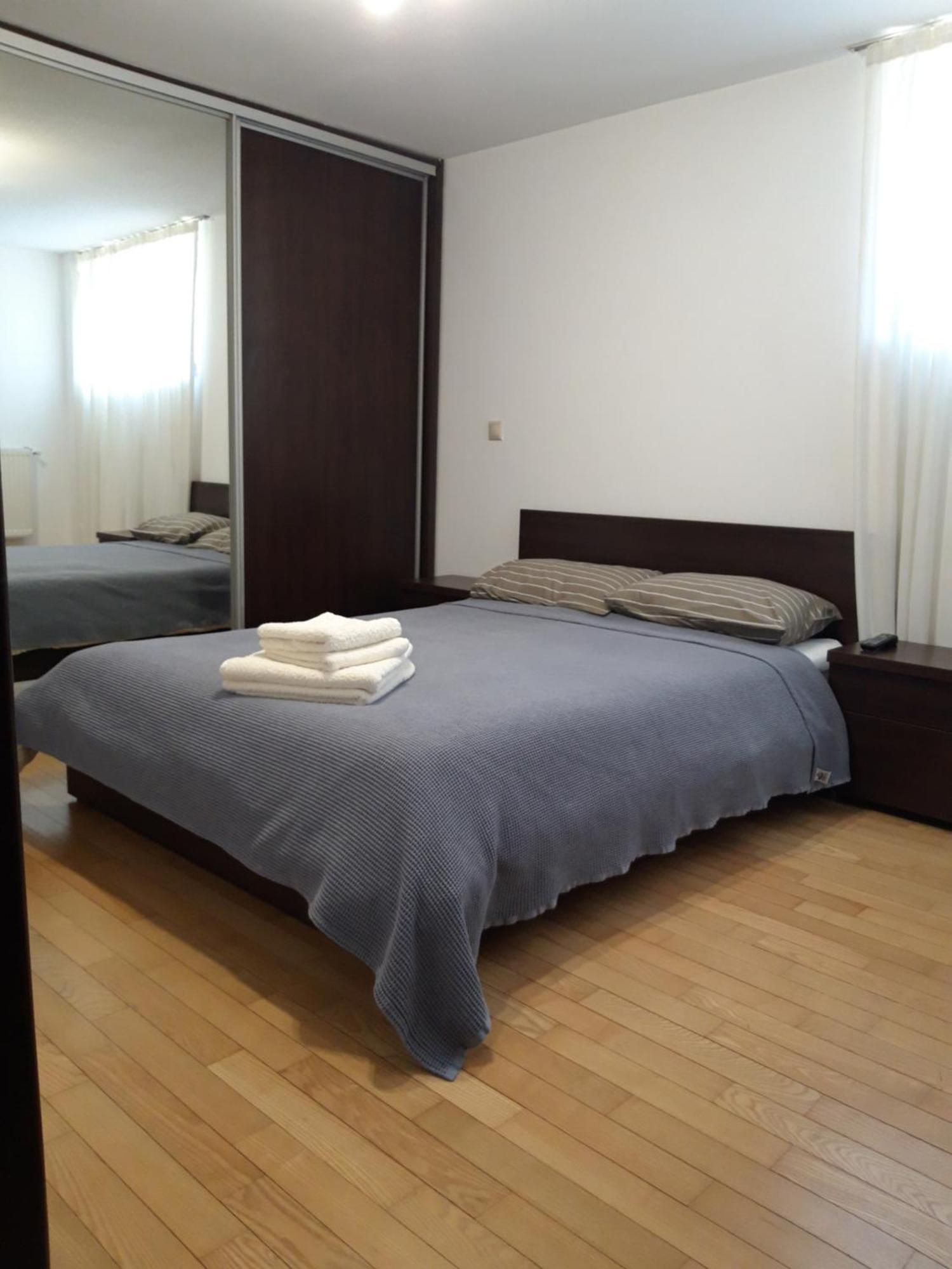 Papas Bucurestii Noi Apartamento Bucareste
