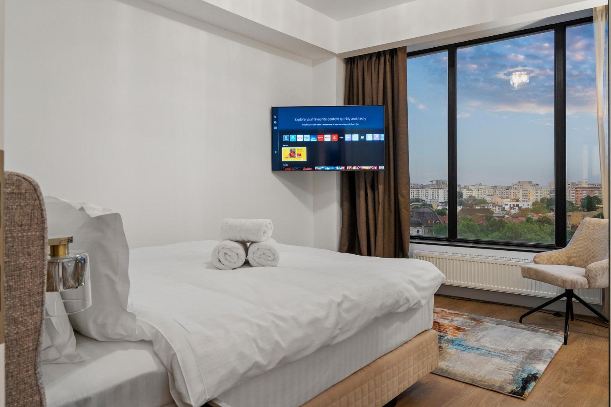 Apartment Crown Penthouse - Luxurious, & Vista