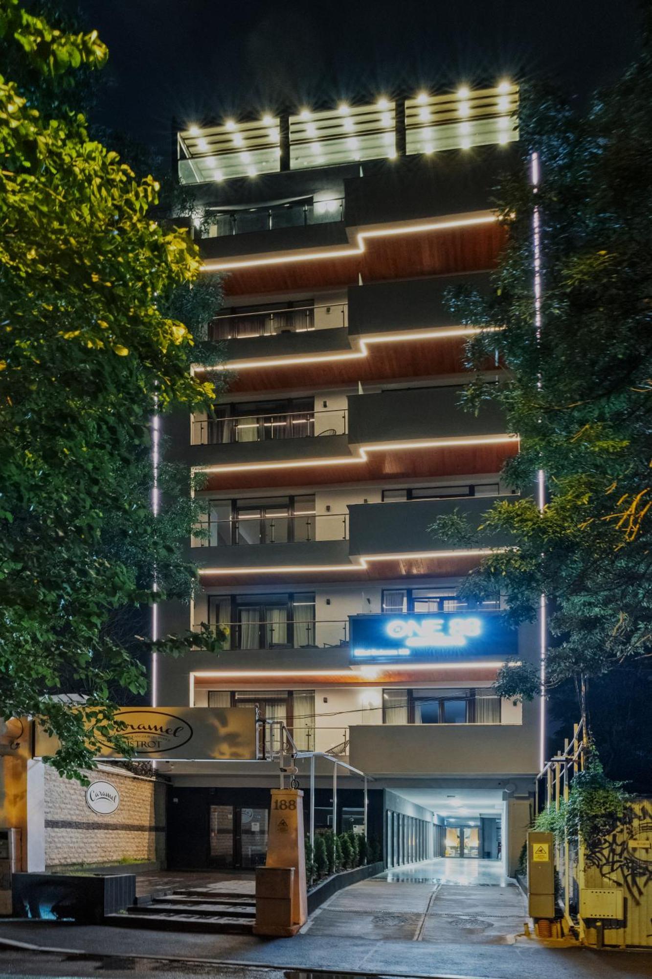 Crown Penthouse - Luxurious, & Vista * Bucharest