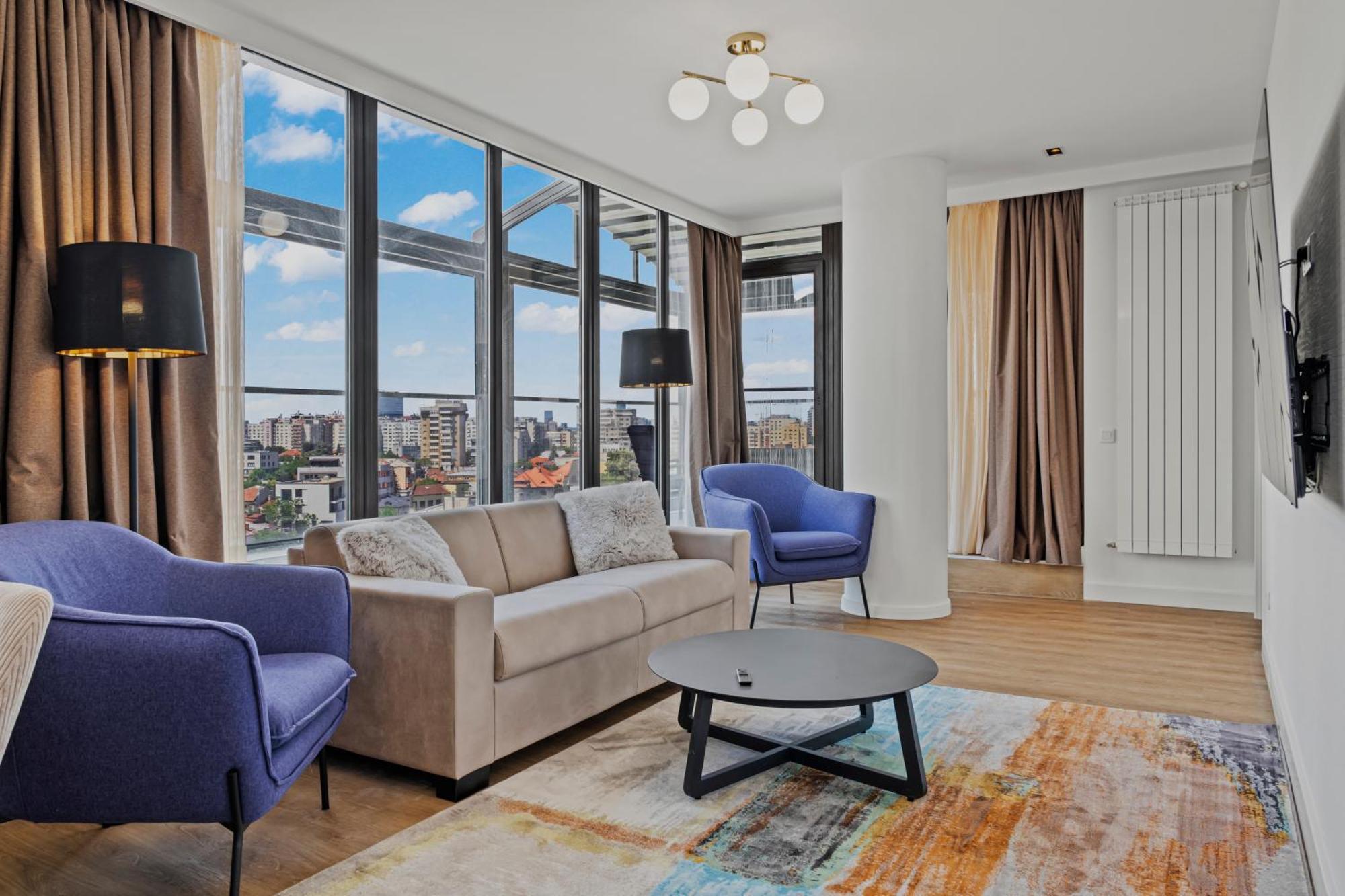 Apartment Crown Penthouse - Luxurious, & Vista Bucharest