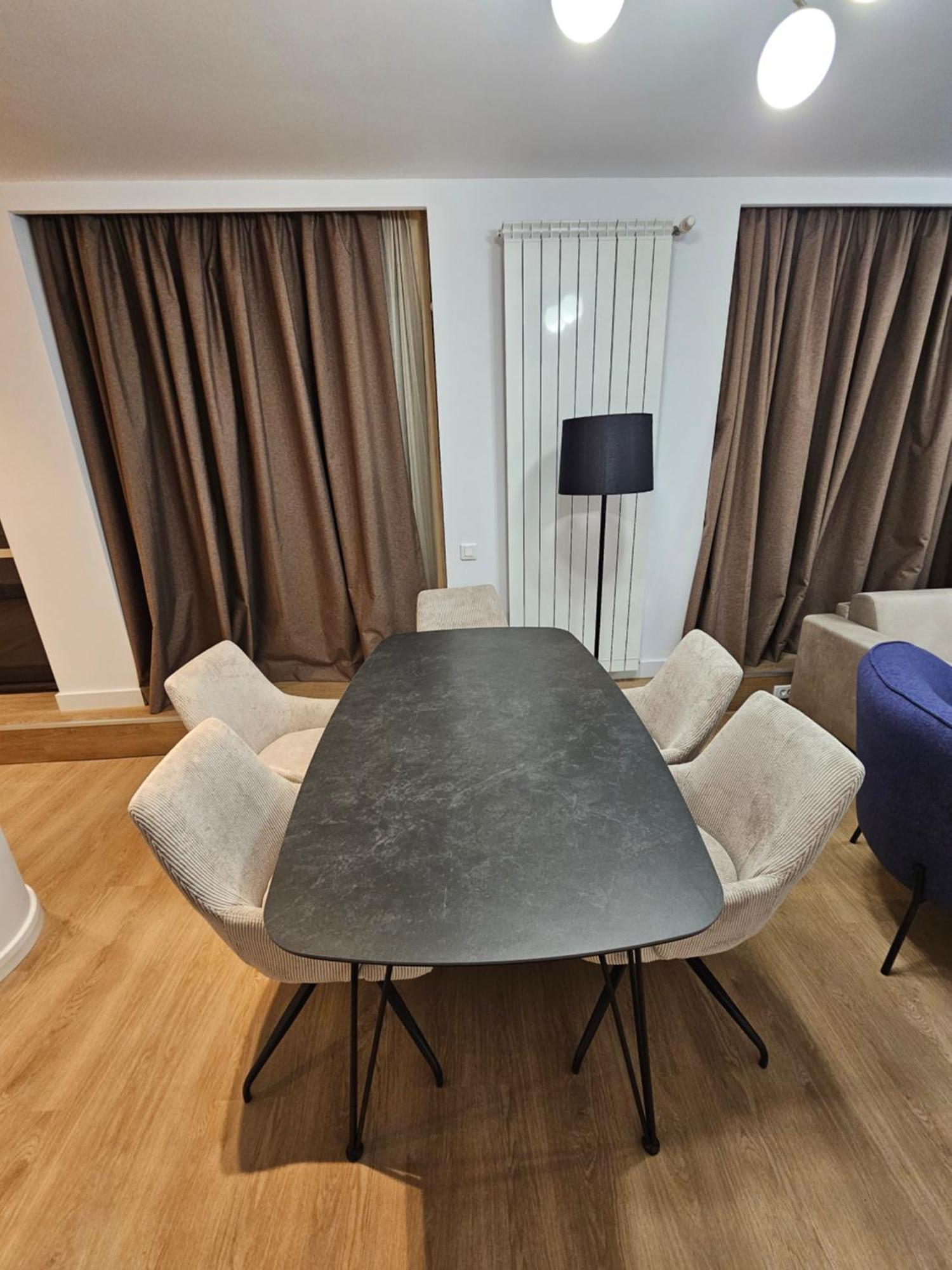 Apartment Crown Penthouse - Luxurious, & Vista Bucharest