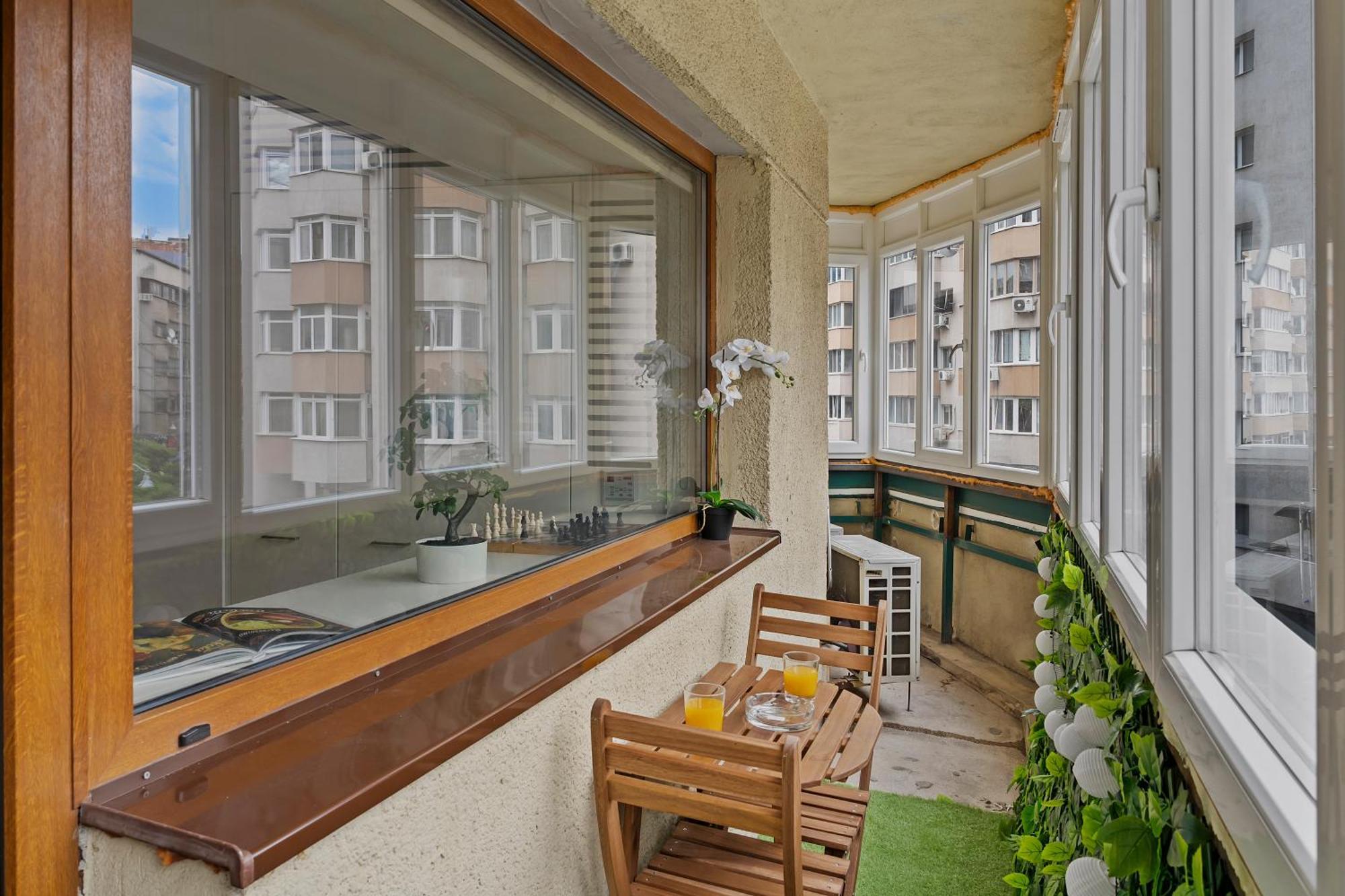 Edes Perfect Location & Modern Apartment Bucharest