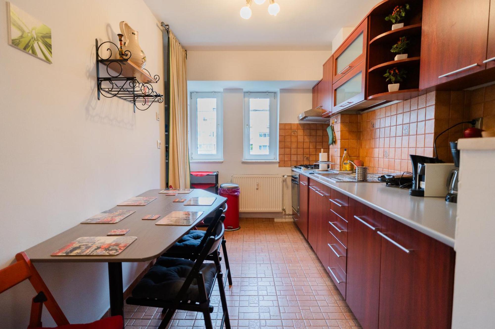 Apartment Spacious Near City Center