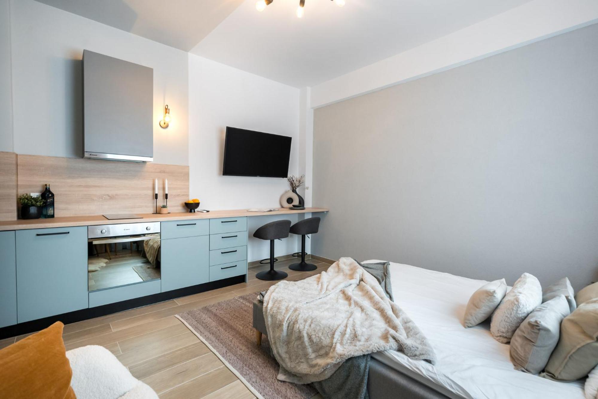 Old Town - Victoriei 25 - Urbannest *
