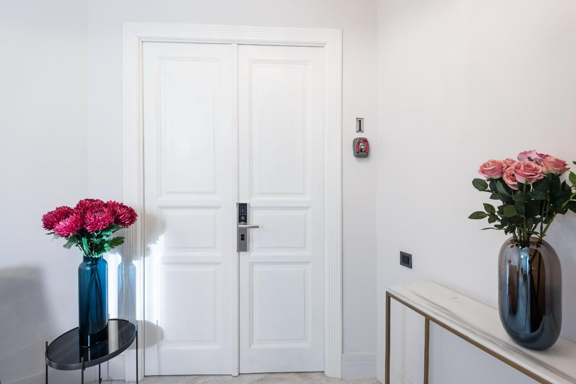 Hotel de apartamente Highline Downtown Oldtown Unirii Square *