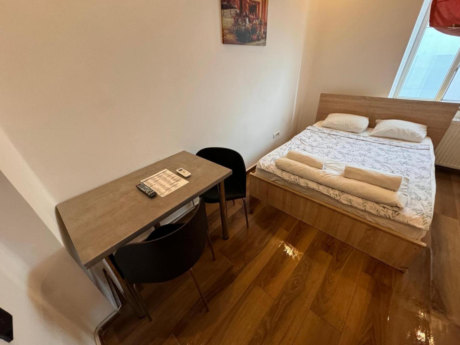 Happyrooms Piata Romana Bucharest