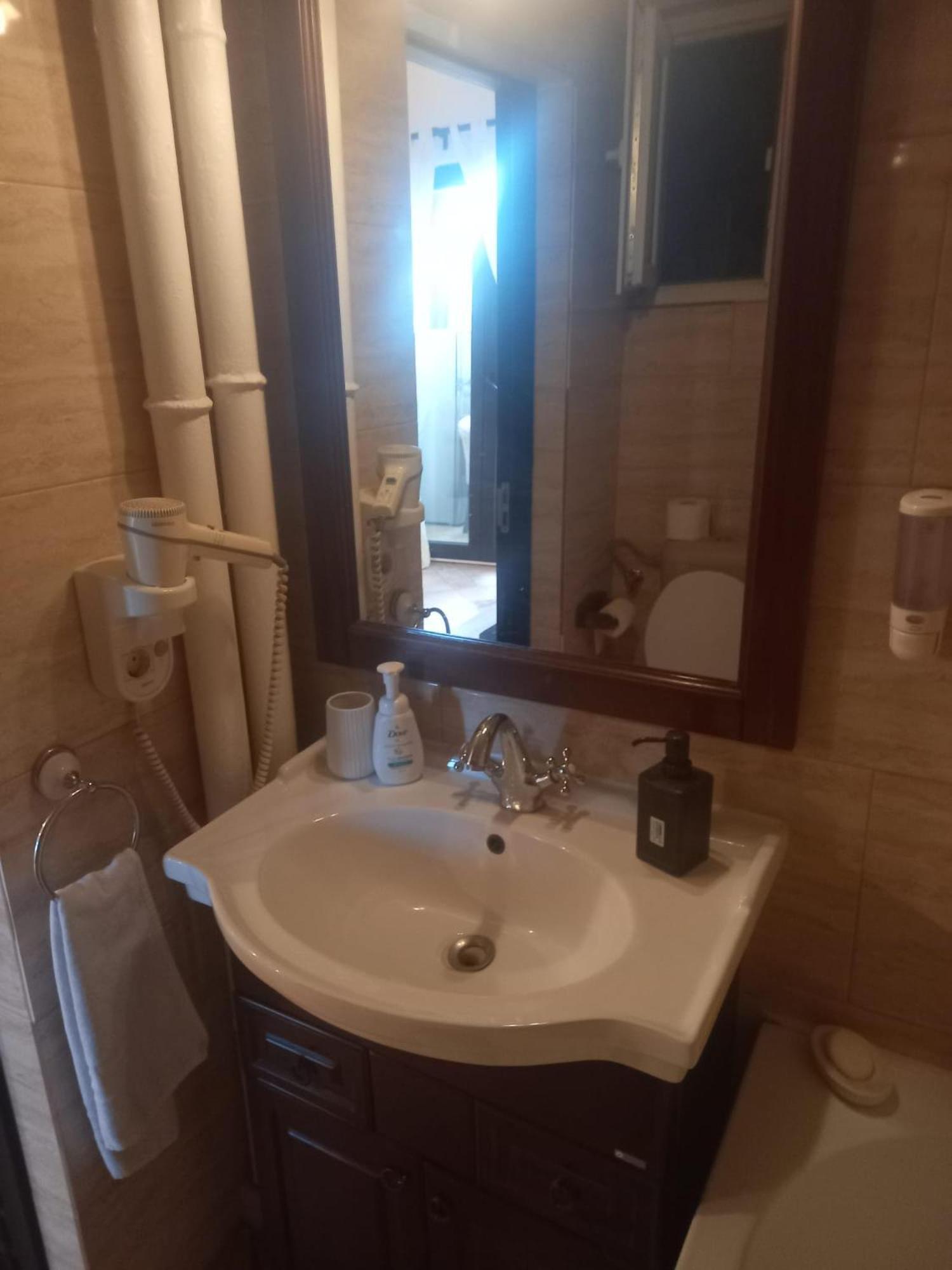 Centru For Rent