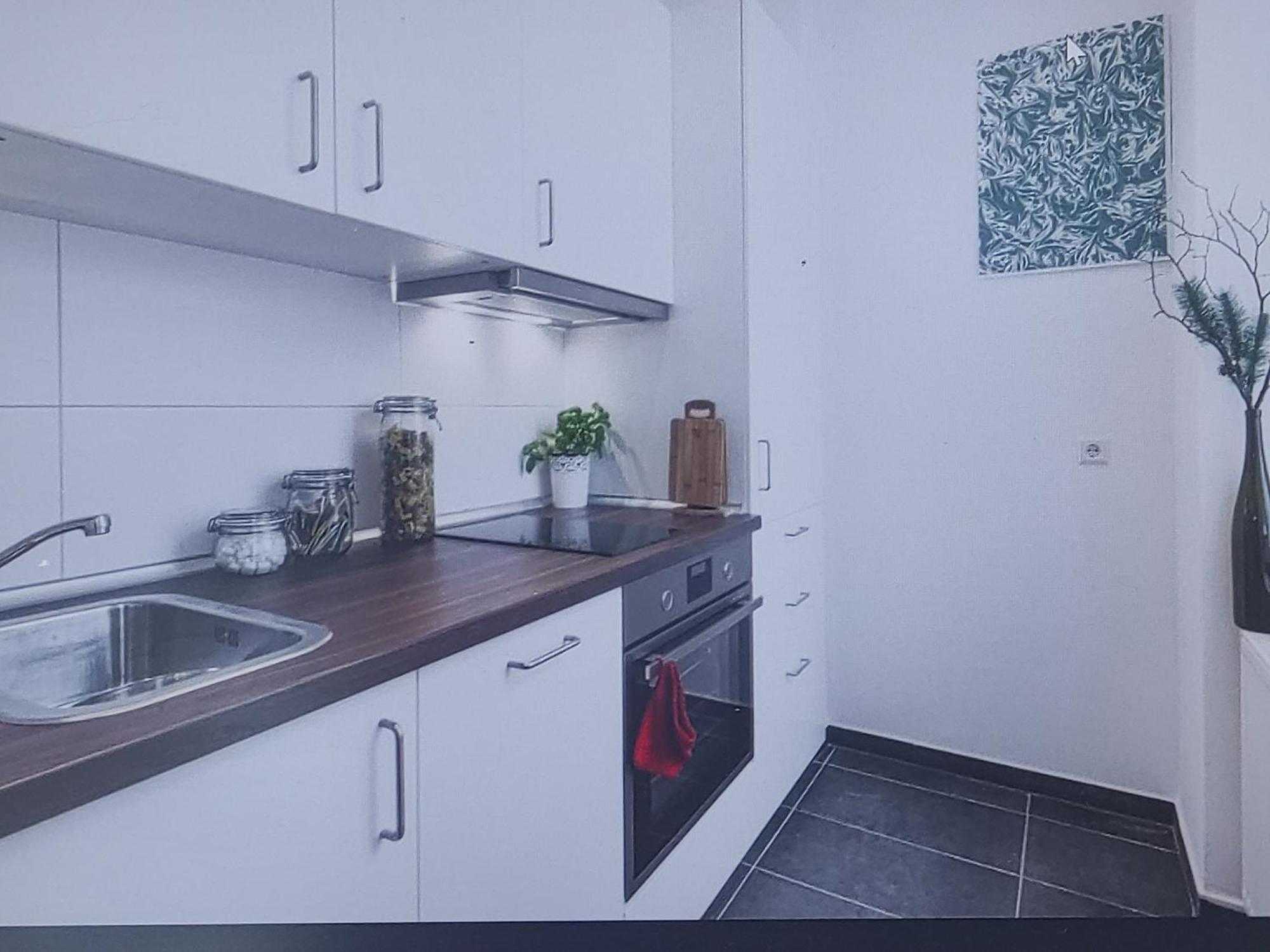 2 Bdr Luxury Manuela Apartment *