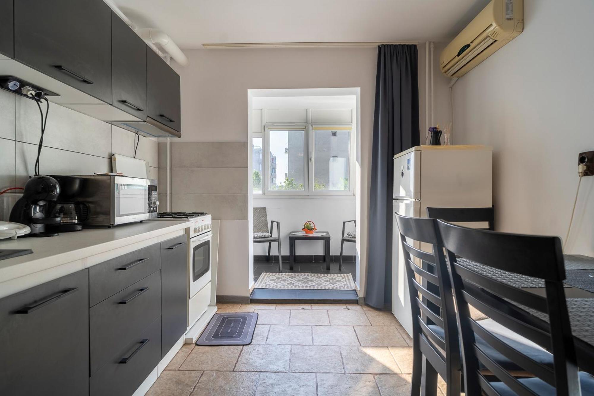 Apartment Rustic & Spacious 3br *