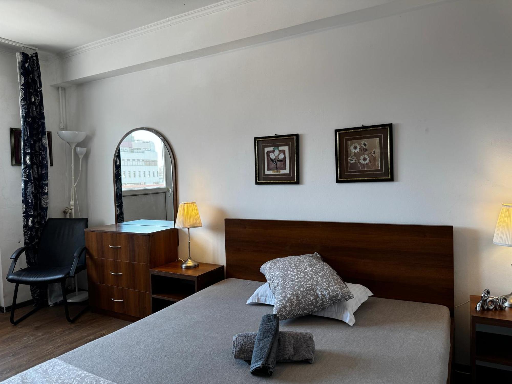 Palace Of Parliament 3 By Chr Luxury Property *