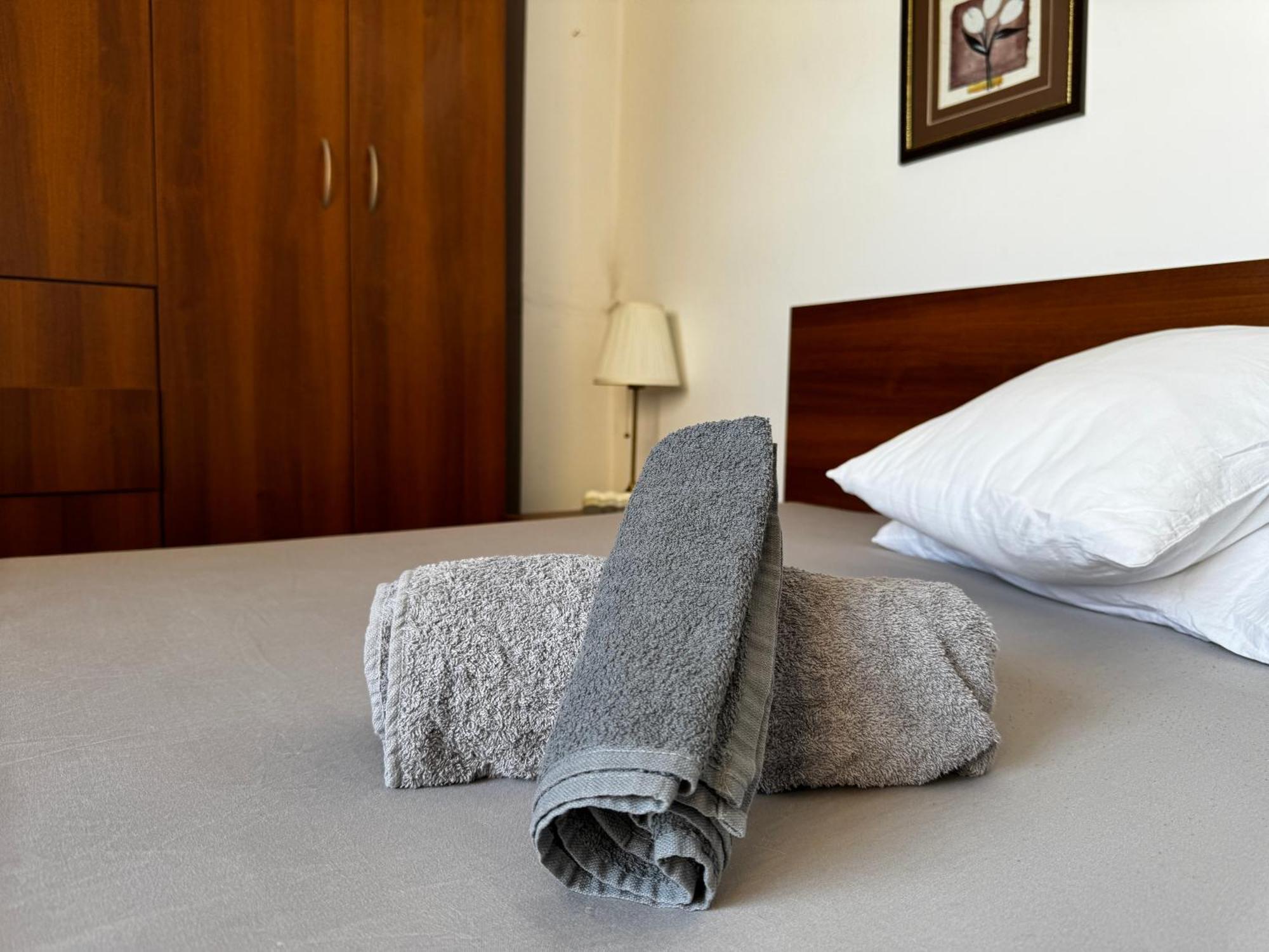 Palace Of Parliament 3 By Chr Luxury Property Apartament *