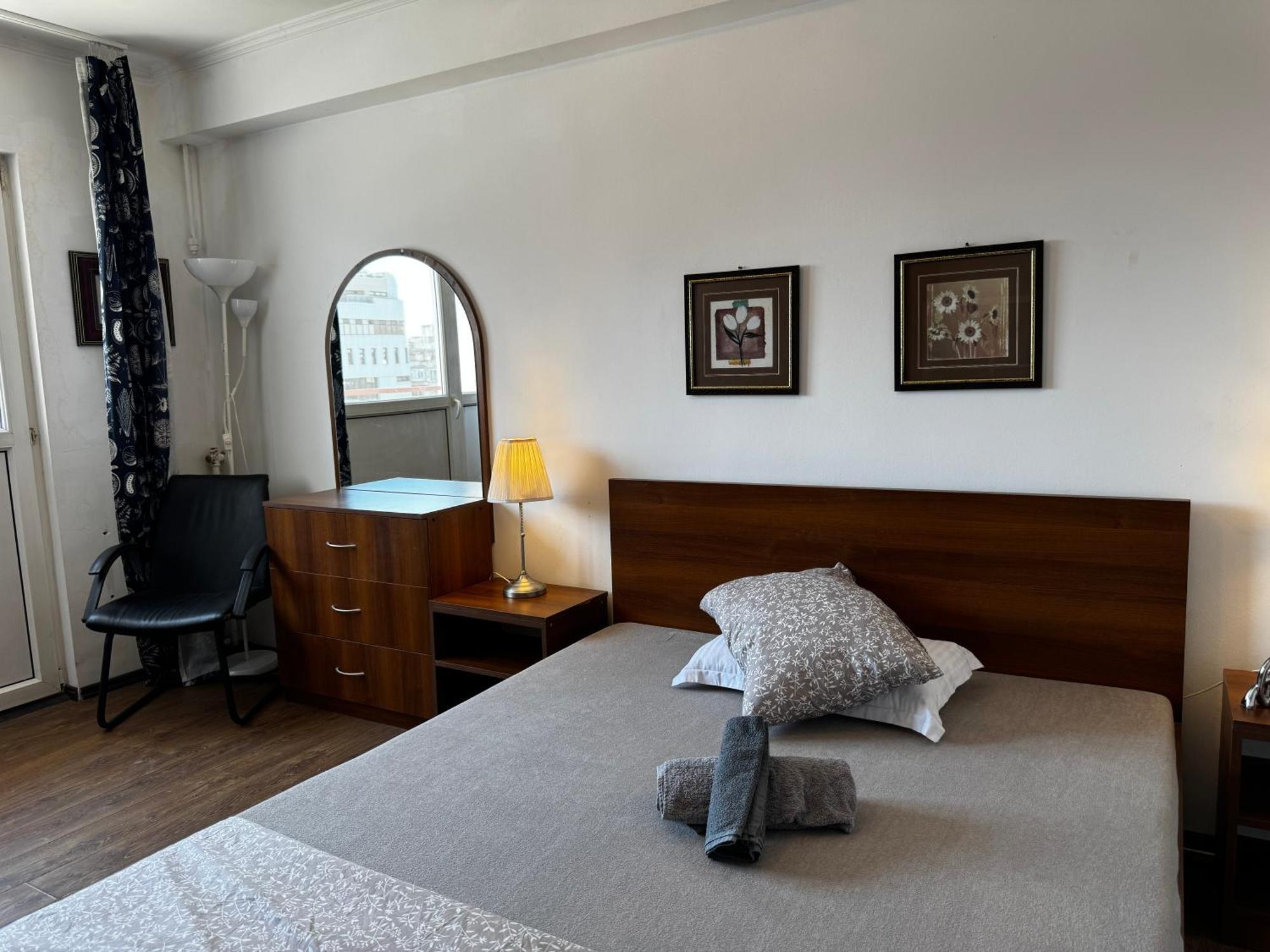 Palace Of Parliament 3 By Chr Luxury Property Apartament *