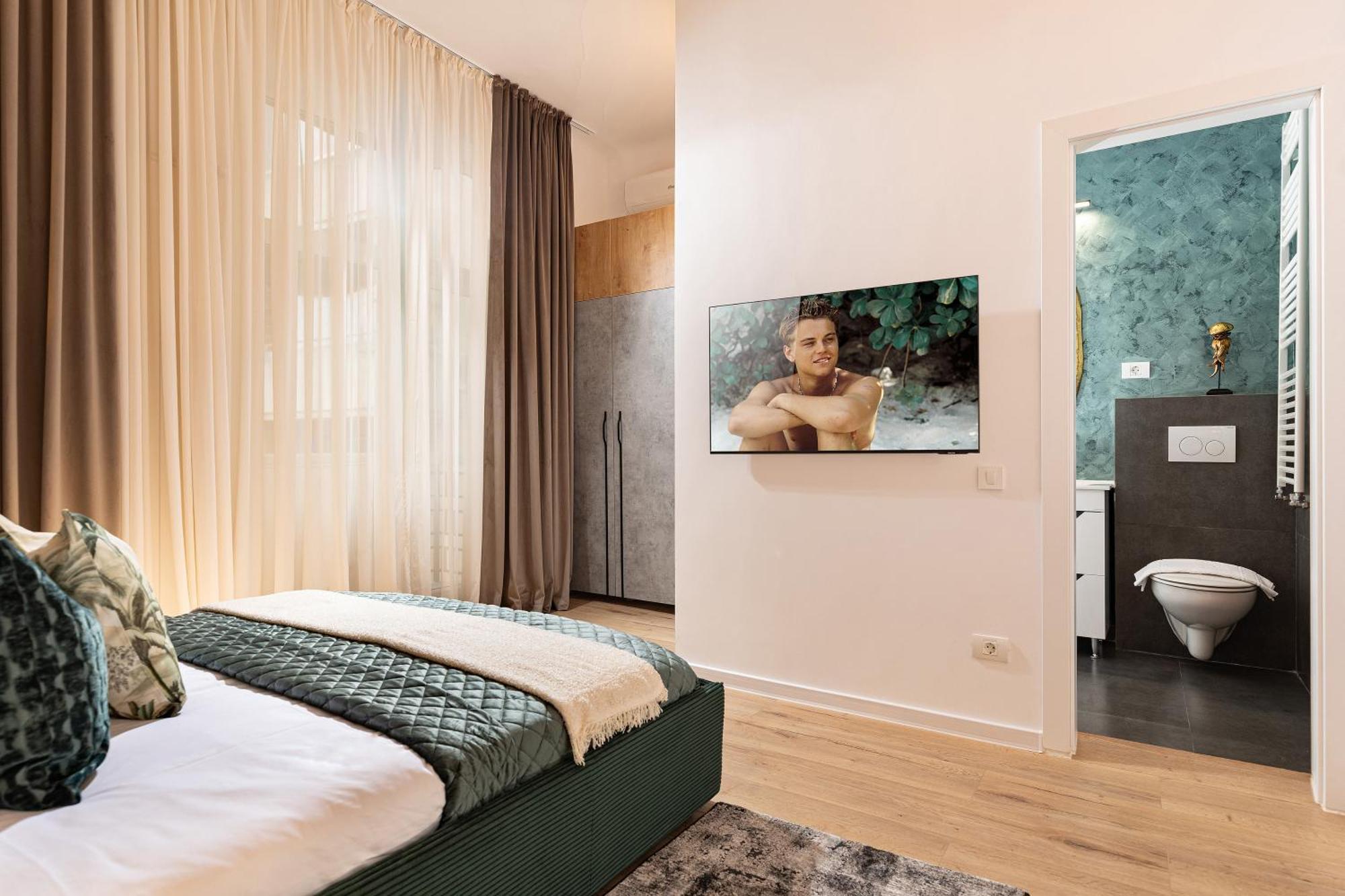 Qult - Emerald Rhapsody Apartment *