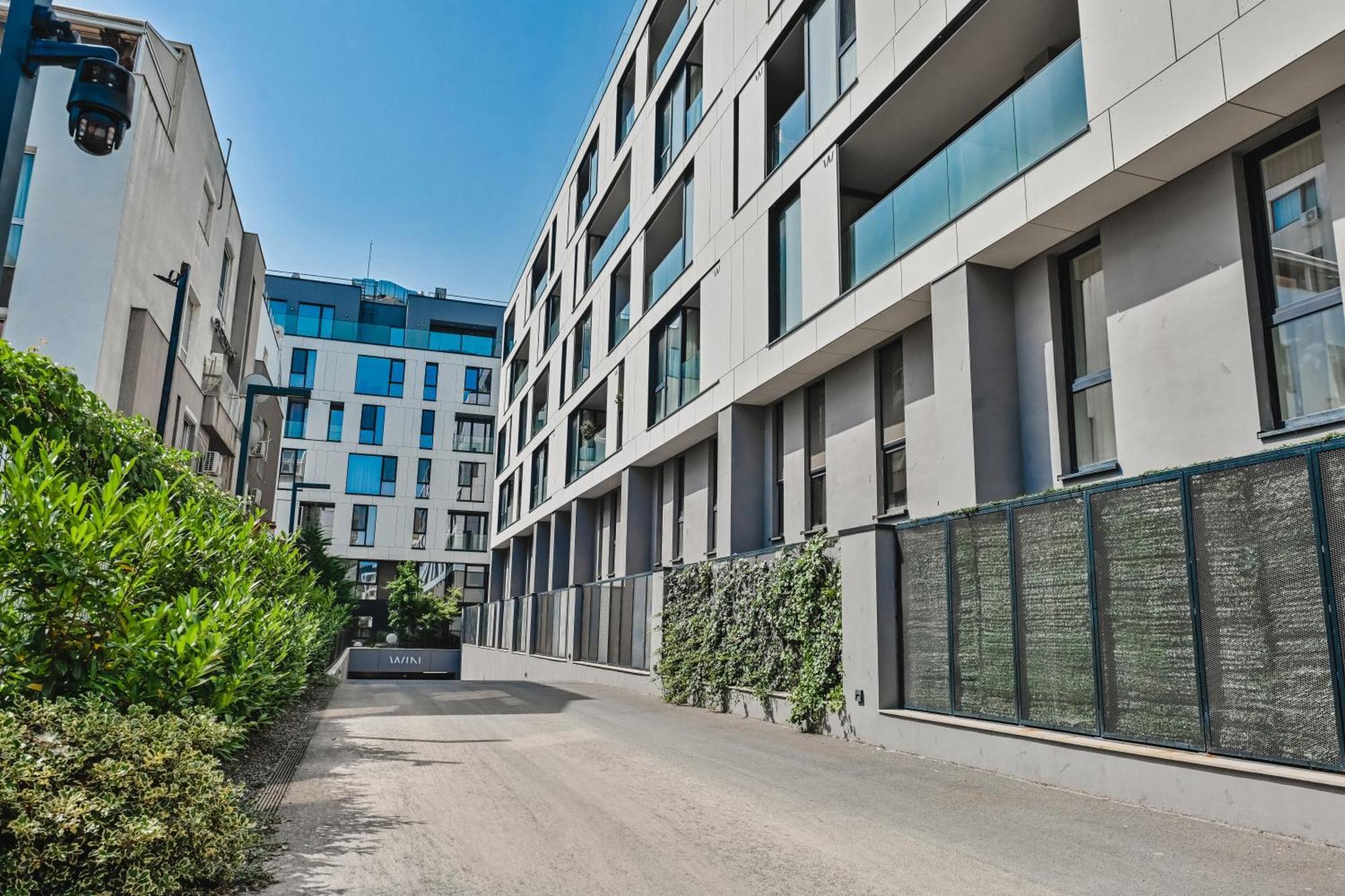 Apartment Win Herastrau - Luxury Design 2br - Parking