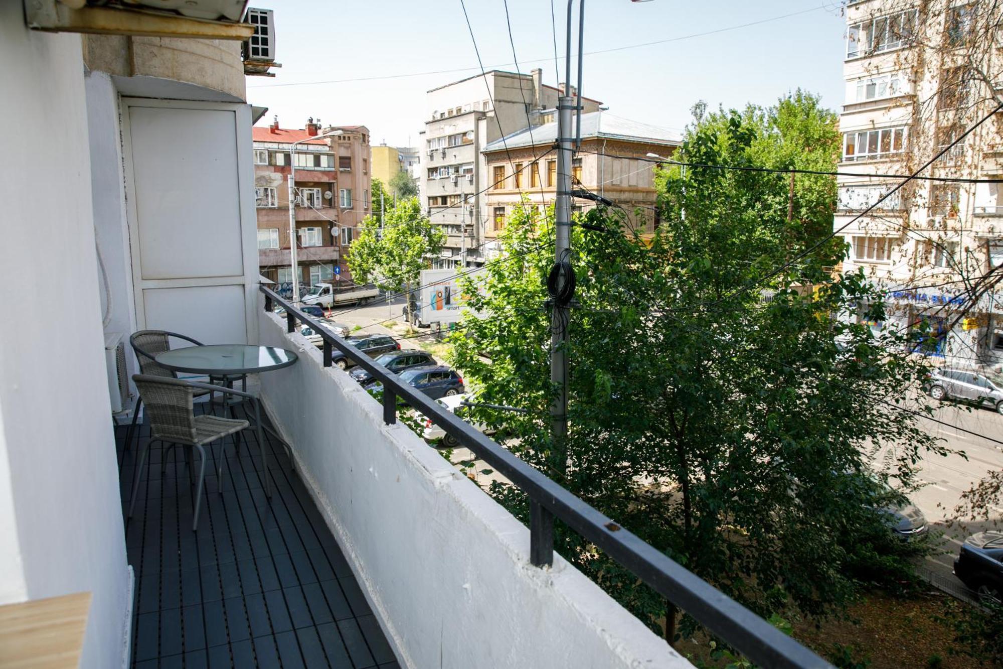Apartment Color Corneliu Coposu No3