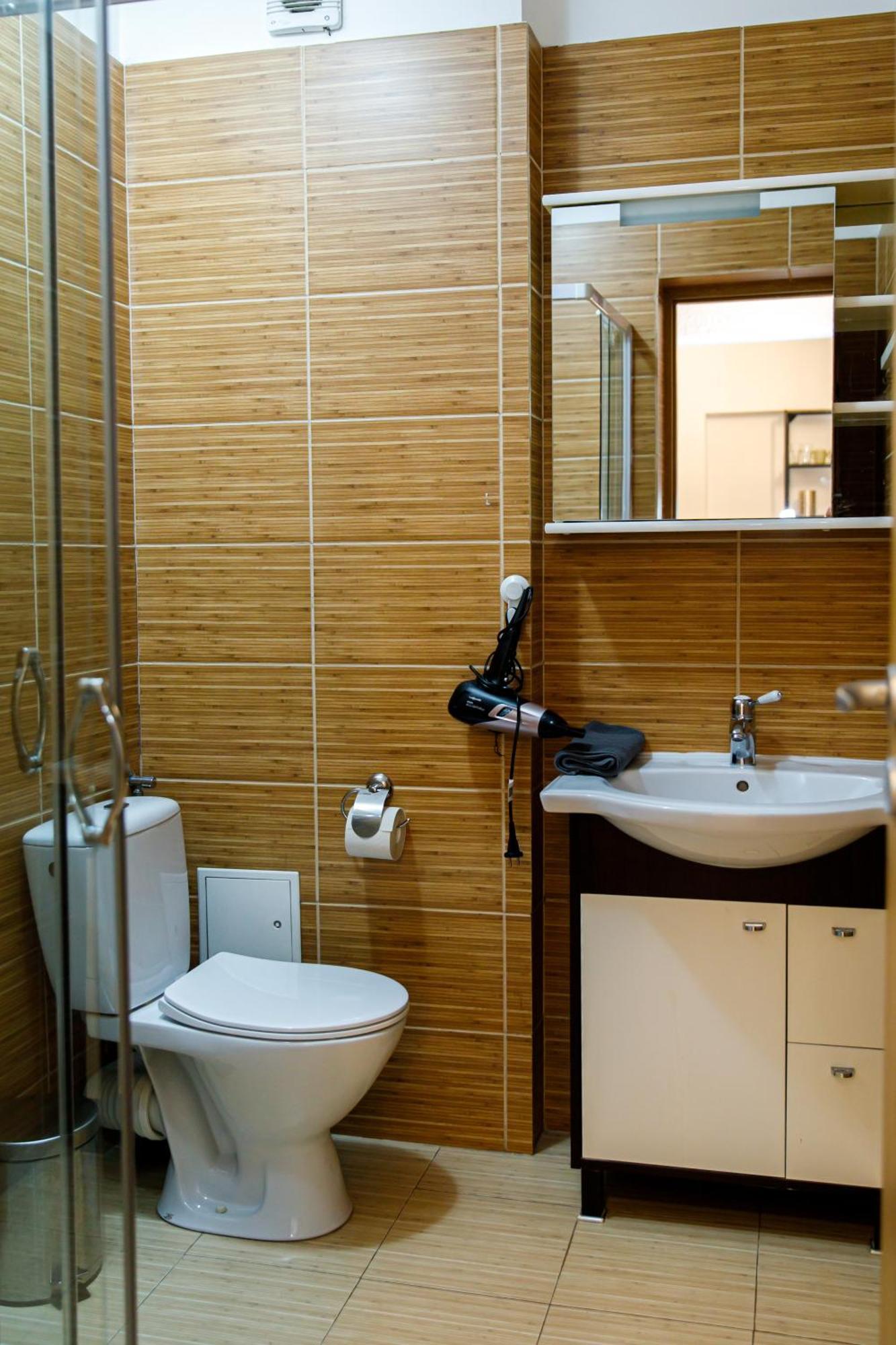 Apartment Color Corneliu Coposu No3 Bucharest