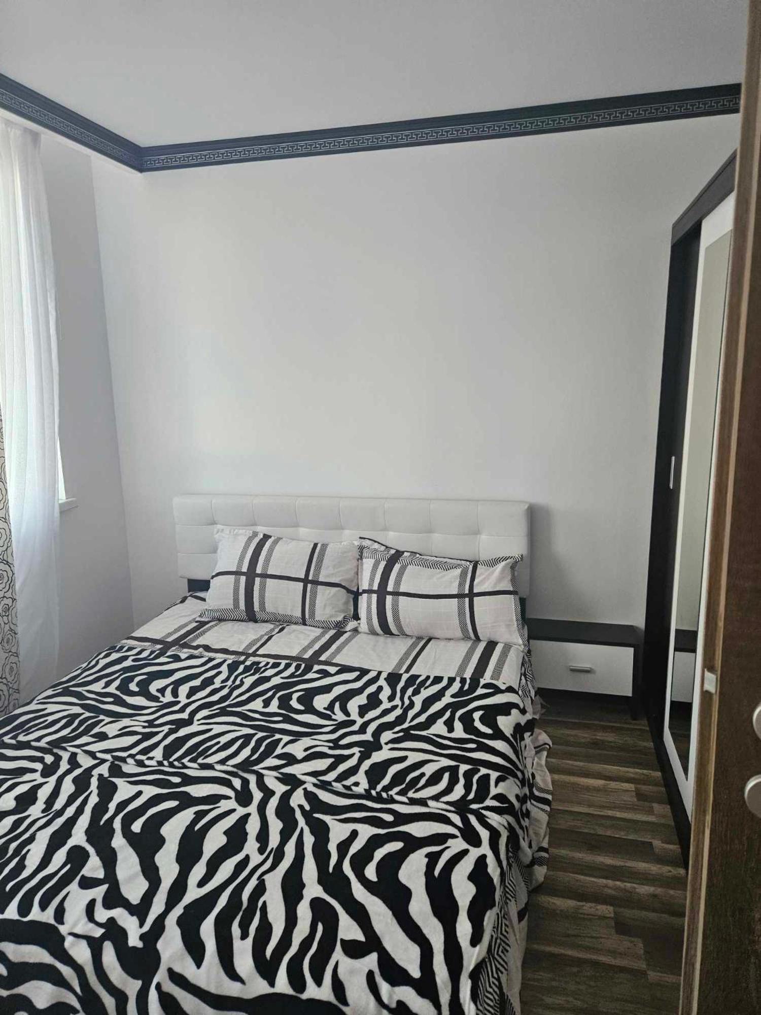 Apartment Nadal Bucharest