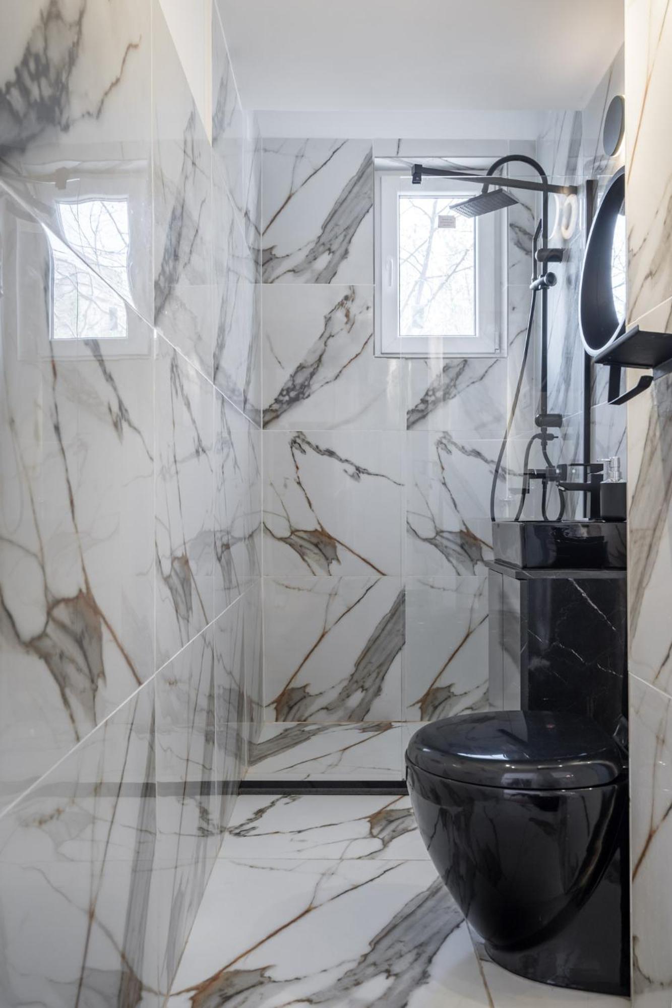 Turqoise 2bdr Apartamento Bucareste