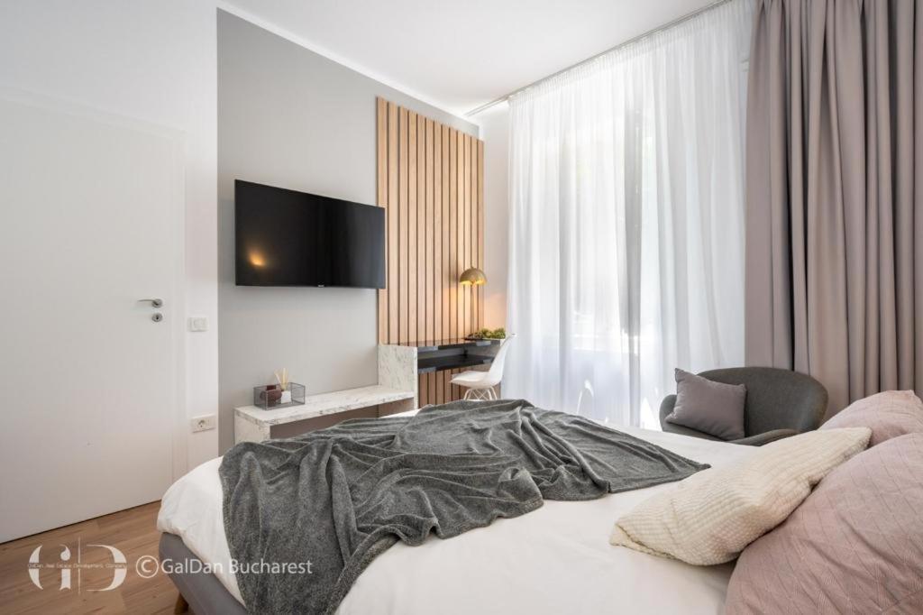 The Loft Luxury Apartments-near The Park In The Center