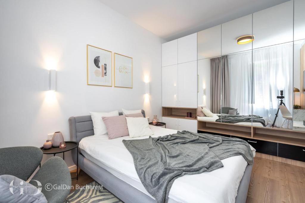 The Loft Luxury Apartments-near The Park In The Center