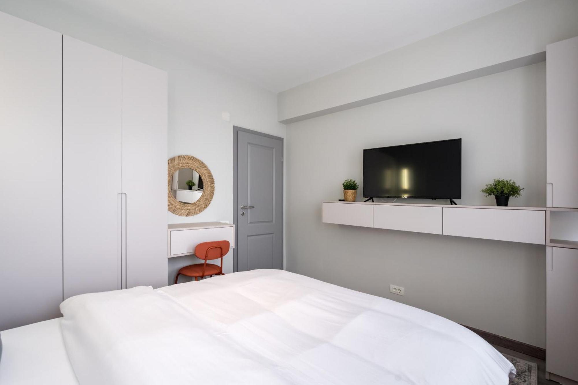 Dreamy Sanctuary Center View Apartment