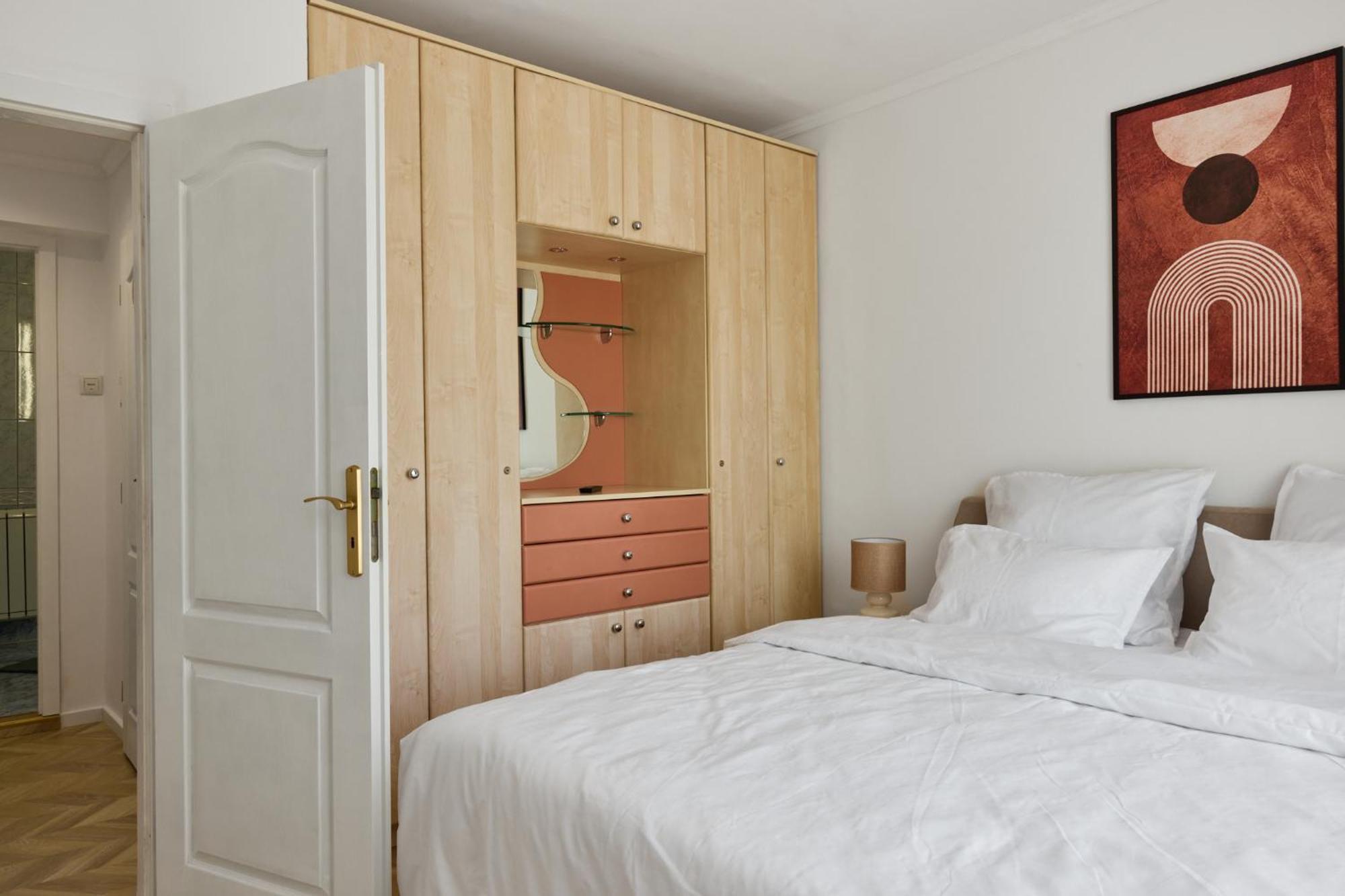 Apartment 20 Centre