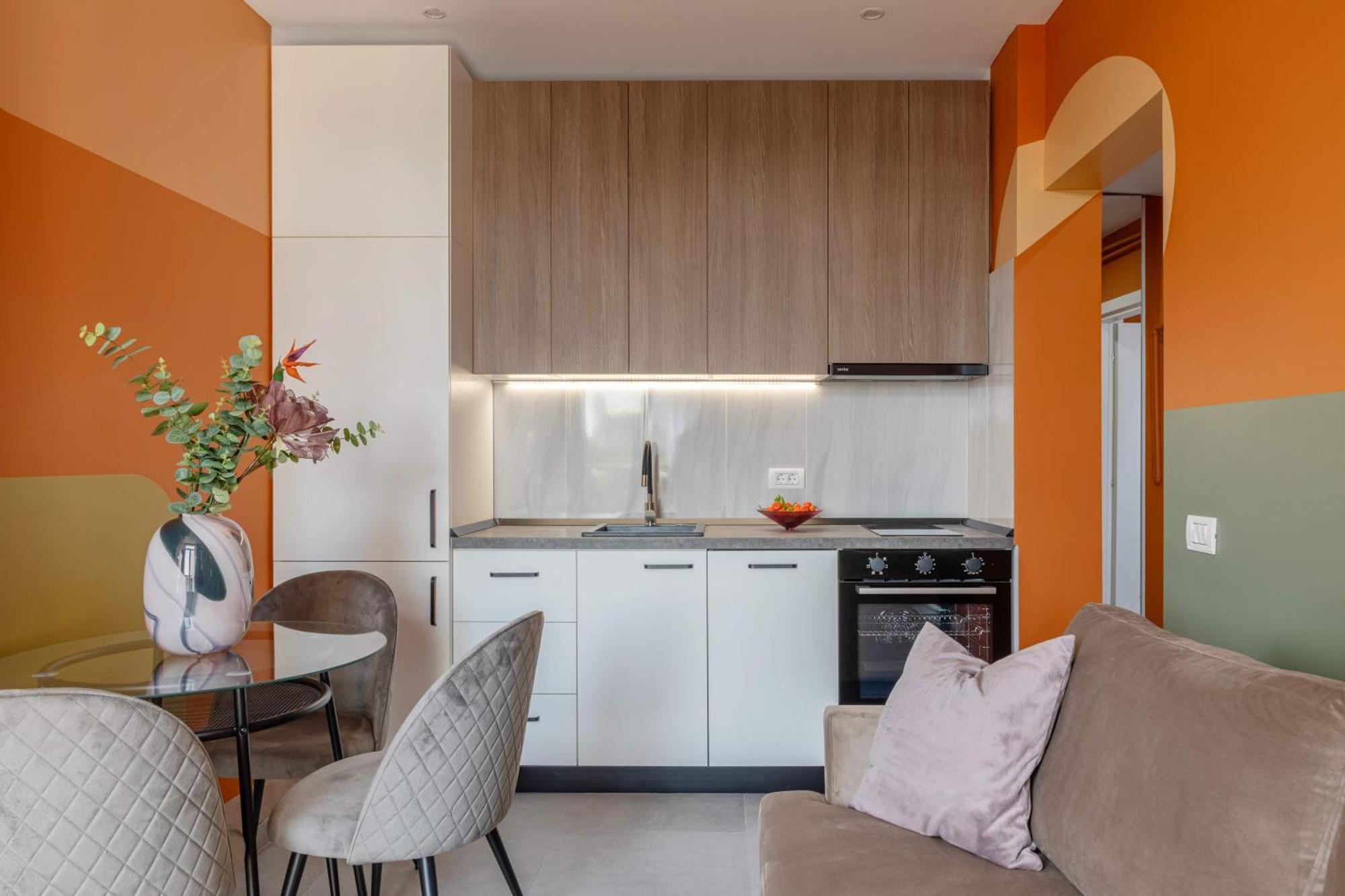 Playful & Bright 1br Near The Faculty Of Law Bucharest