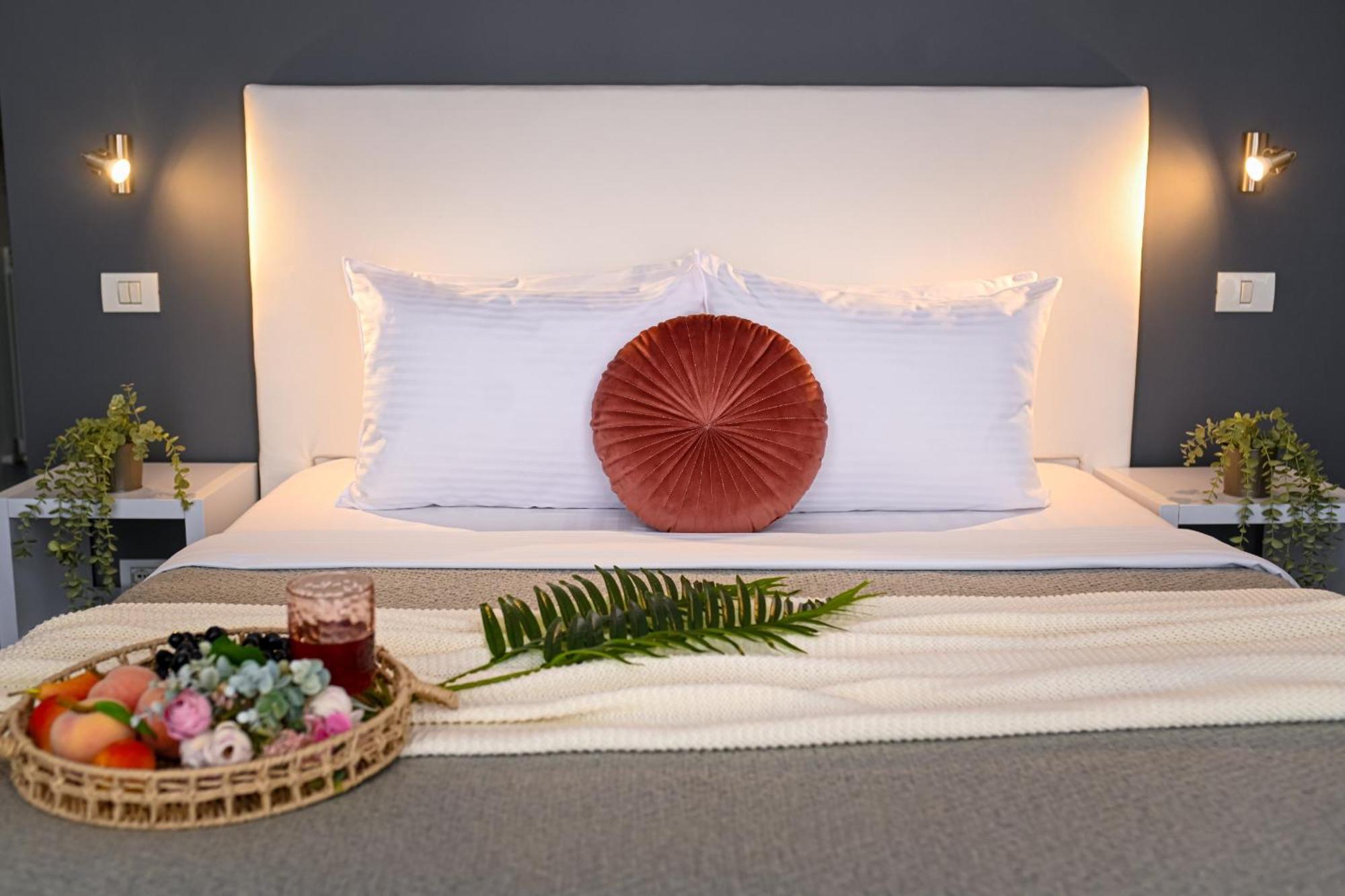 Urban Elegance - Stylish Apartament *