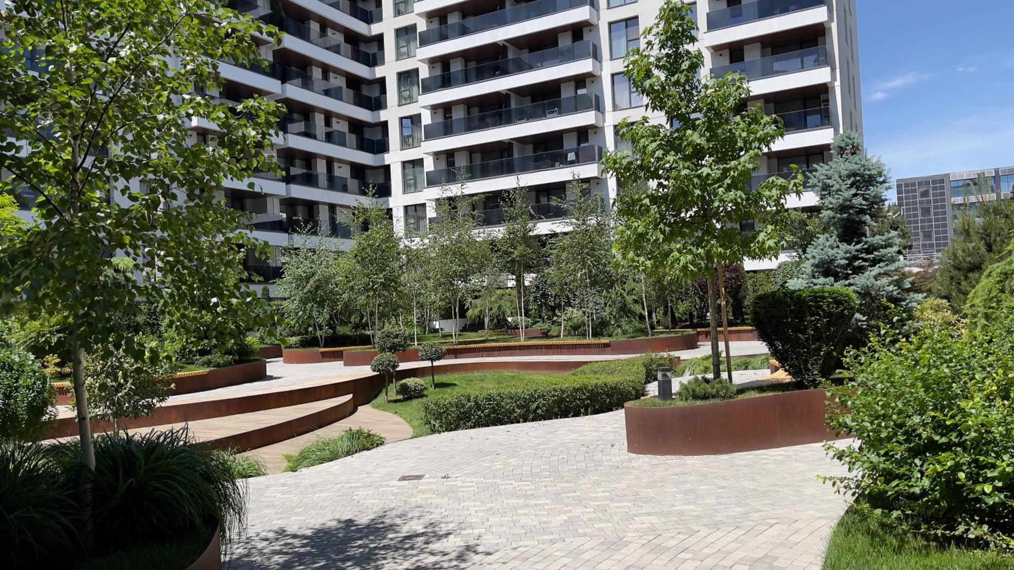 Apartamento In Zona Business Bucareste