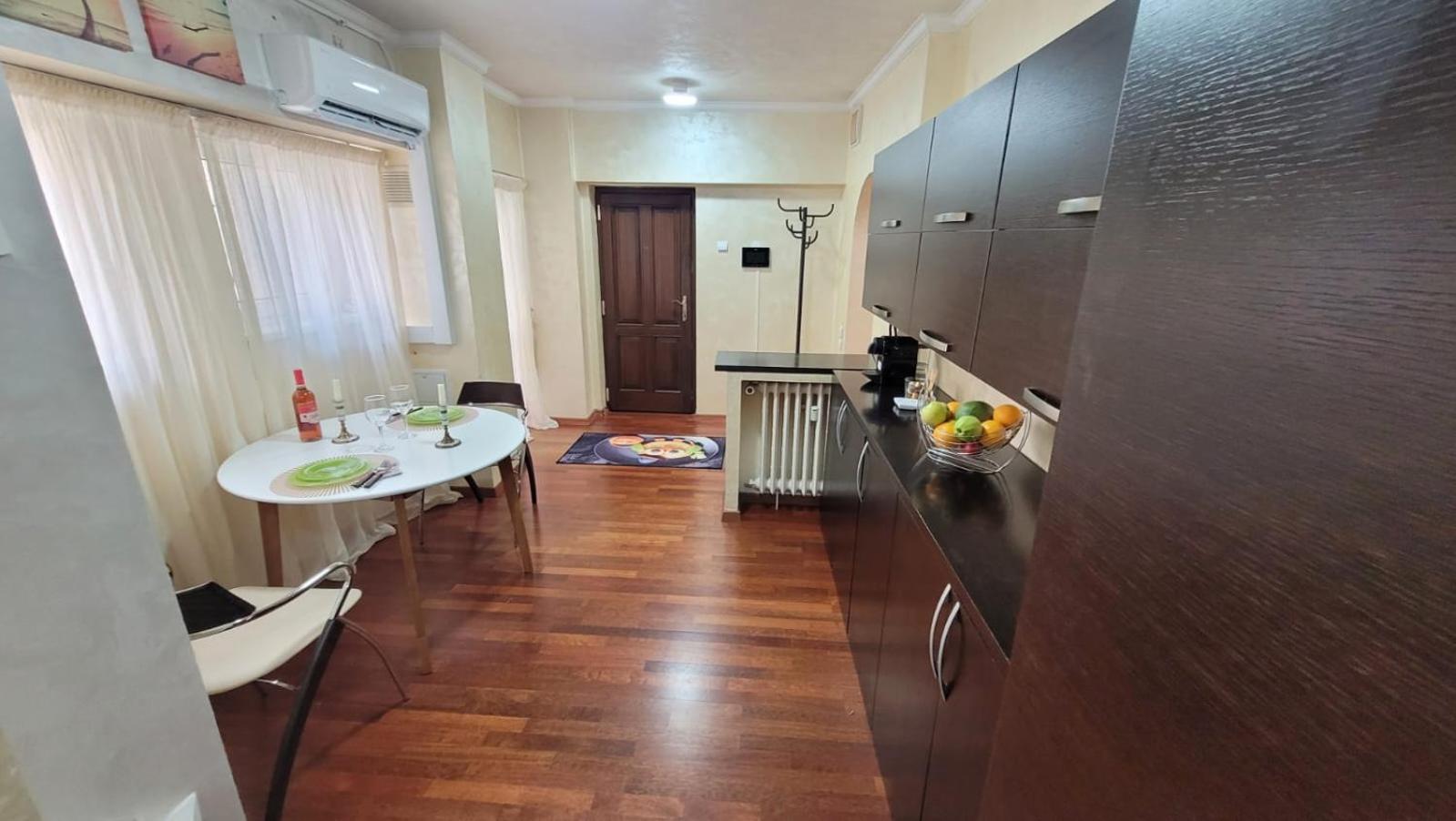 Apartament Downtown Bucureşti
