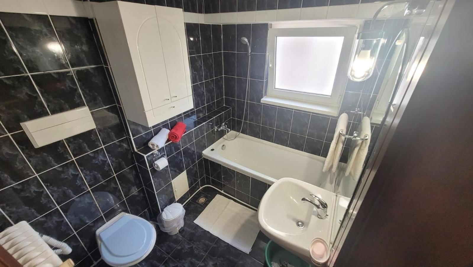Downtown Apartament