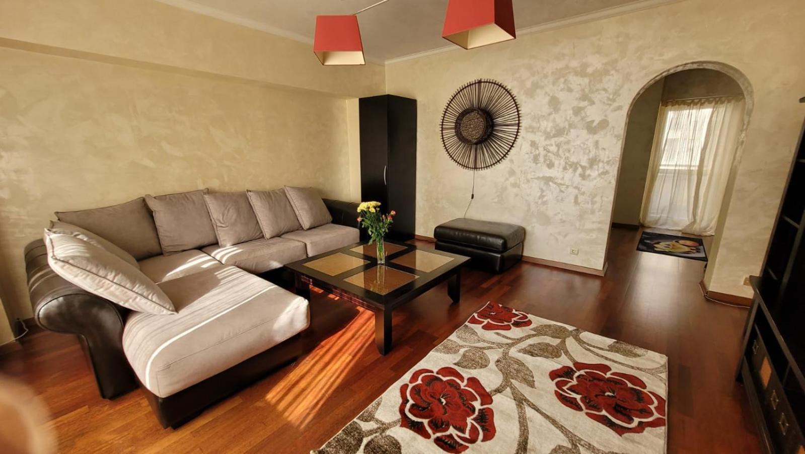 Downtown Apartament Bucureşti