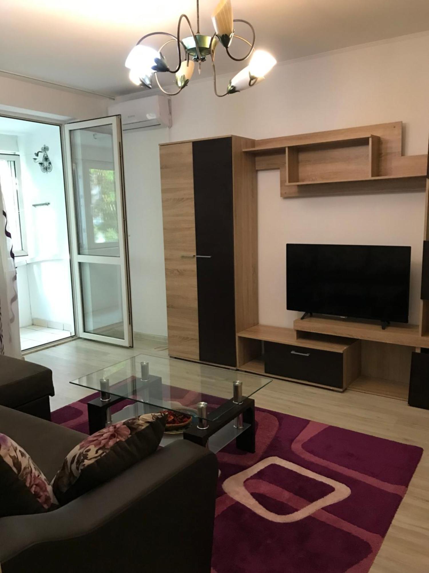 Pin Apartment