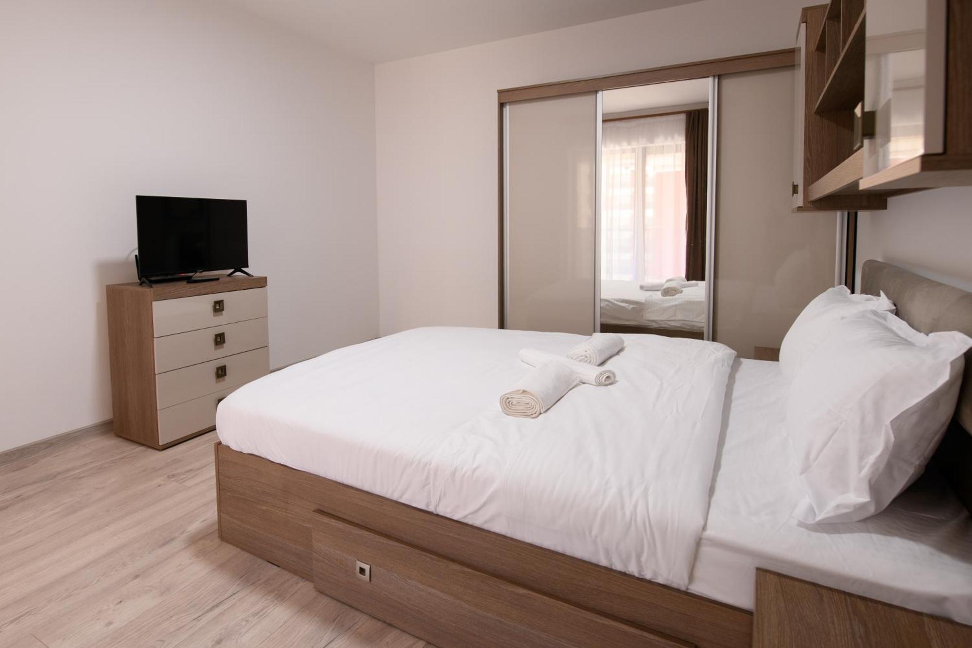 Apartment Smart Living Plaza