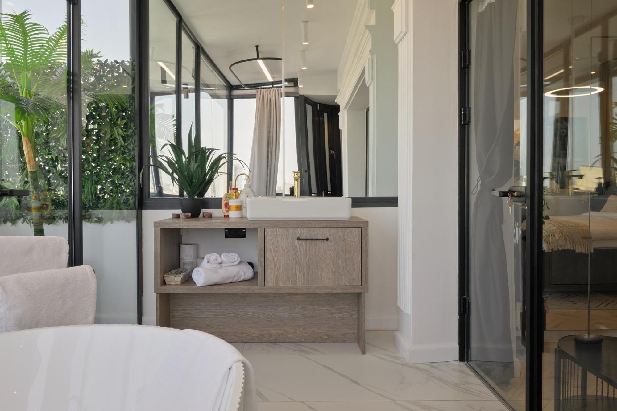 View - Luxury A - Old - Victoriei Apartamento Bucareste