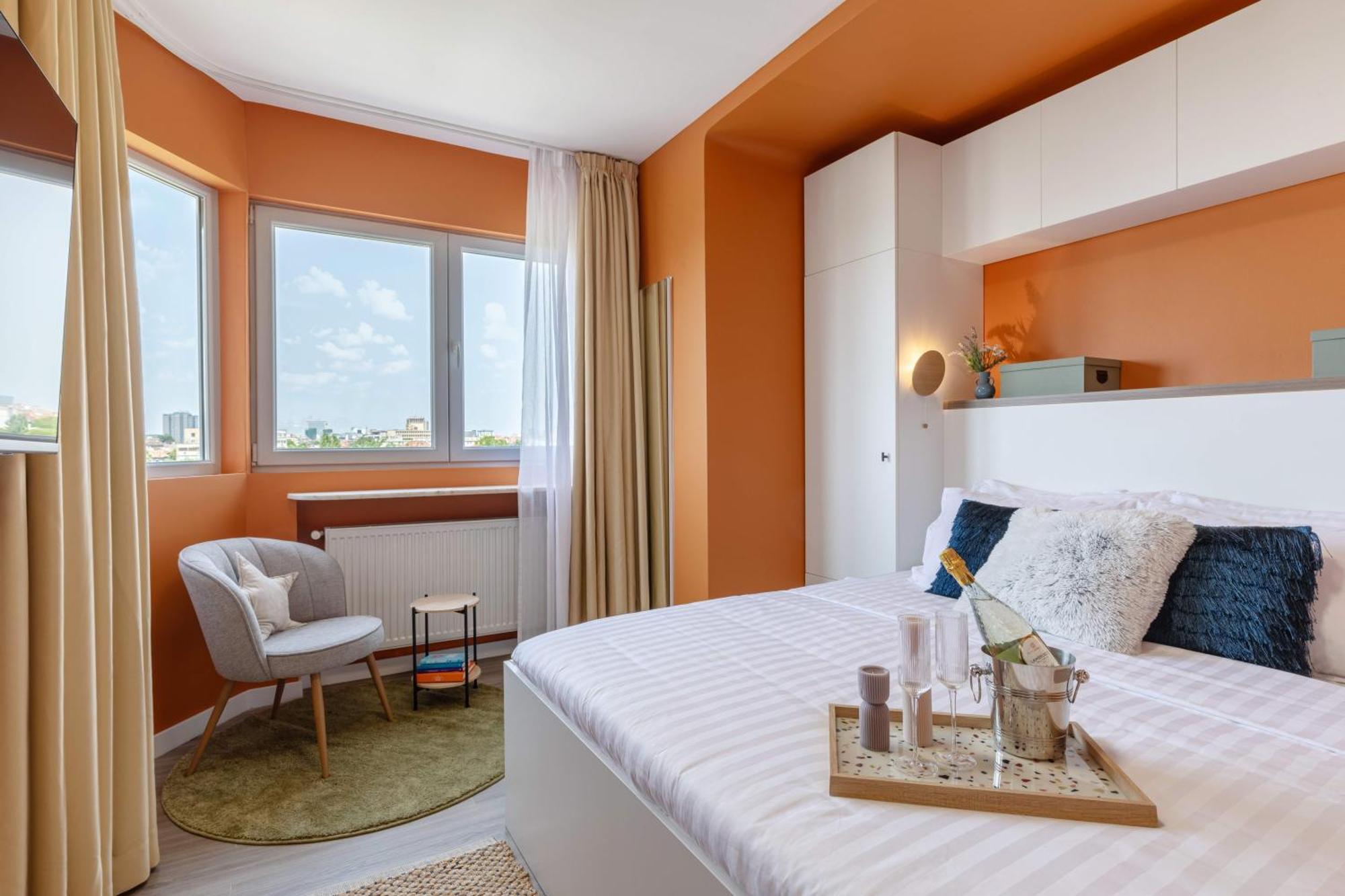 Apartment Playful & Bright 1br Near The Faculty Of Law *