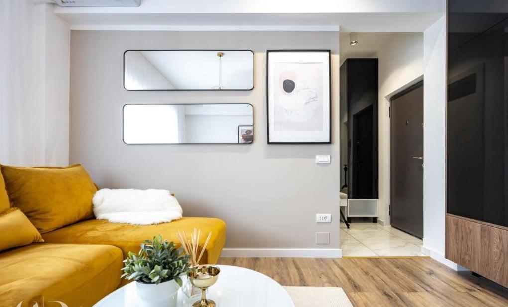 Majestic With View In Magheru Apartment *