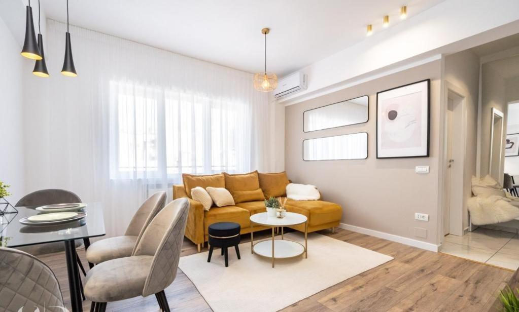 Apartment Majestic With View In Magheru *