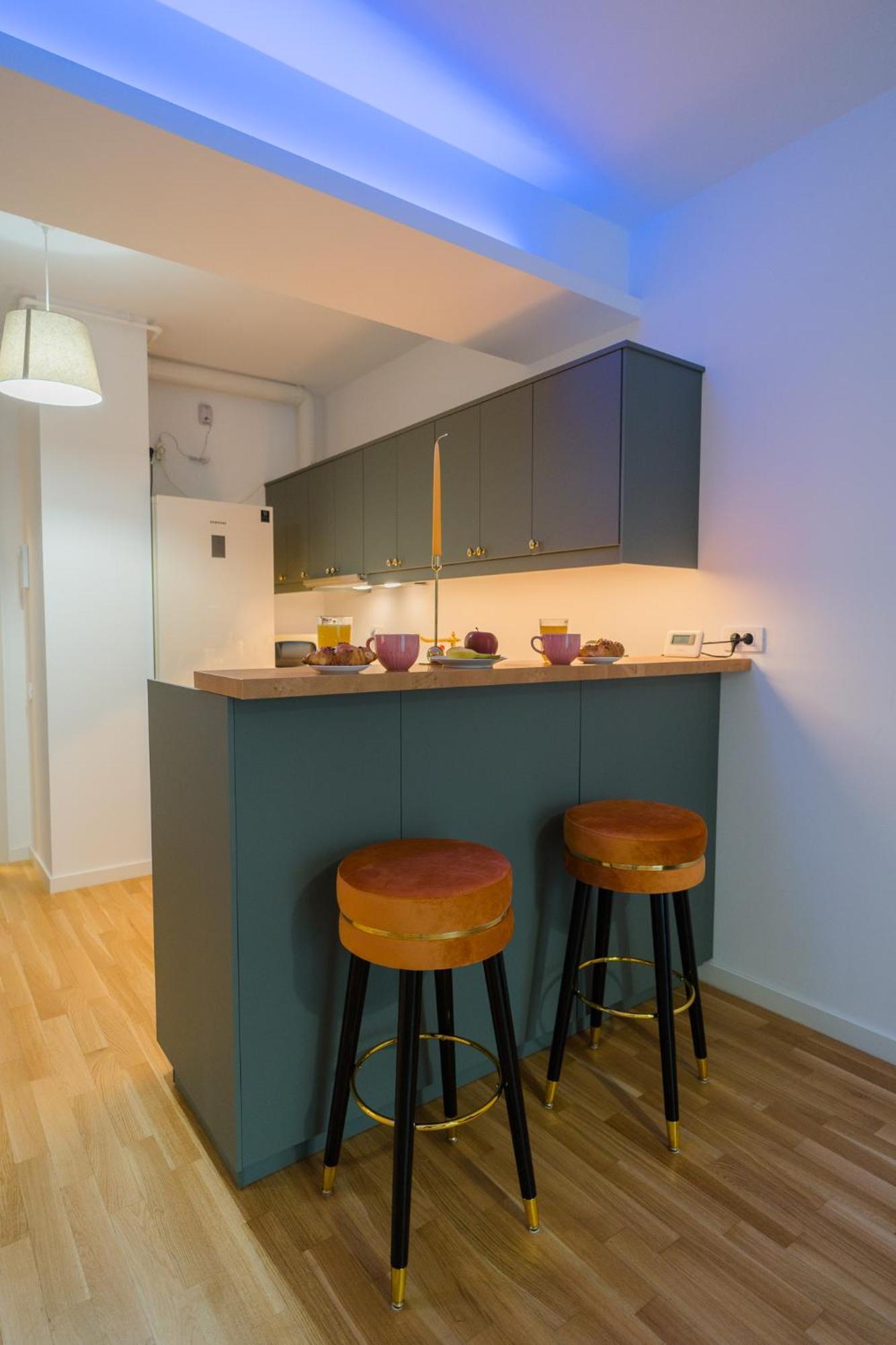 Apartament With View & Large Balcony Bucureşti