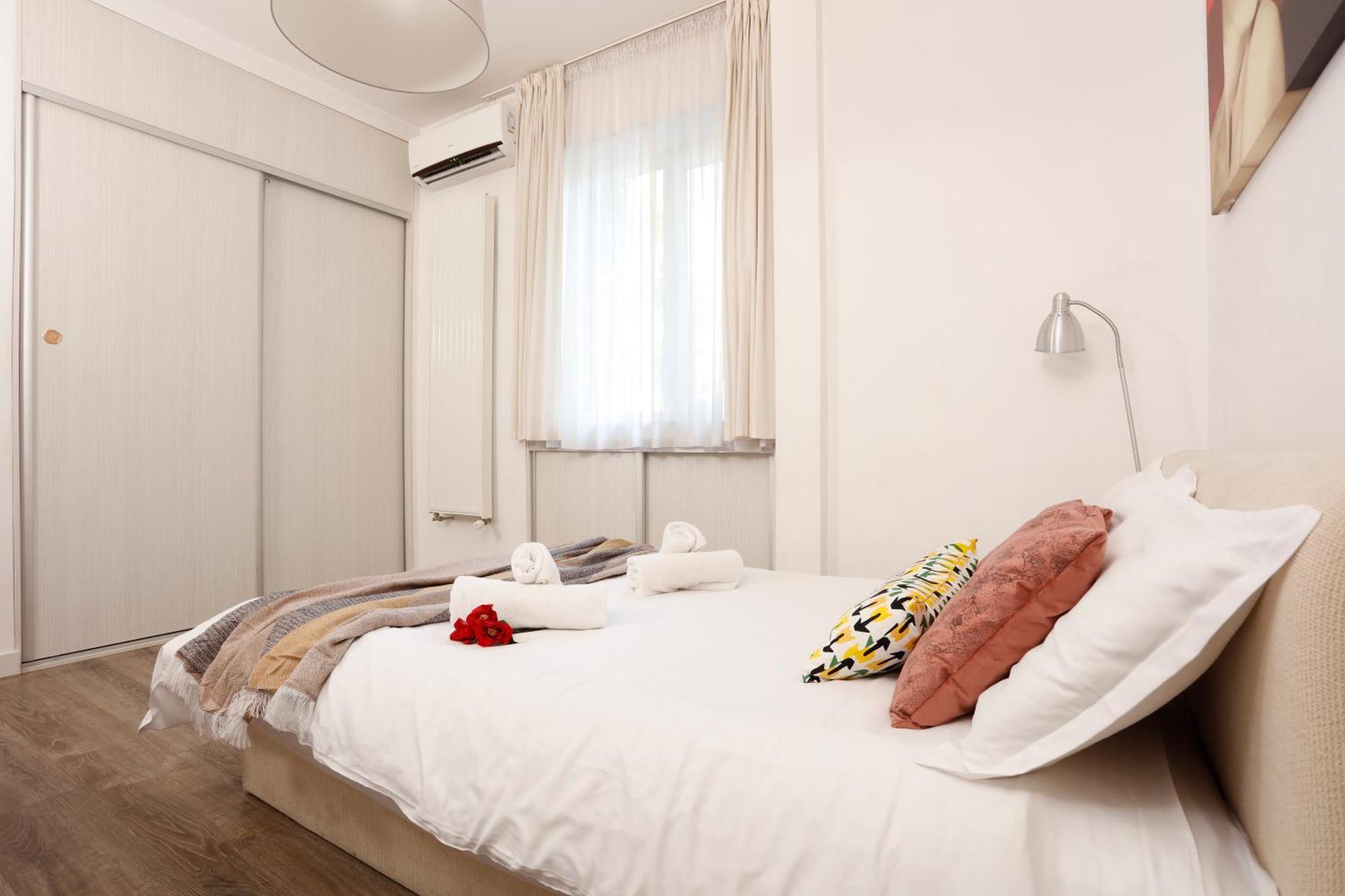 Lovely Victoriei Apartament Bucureşti