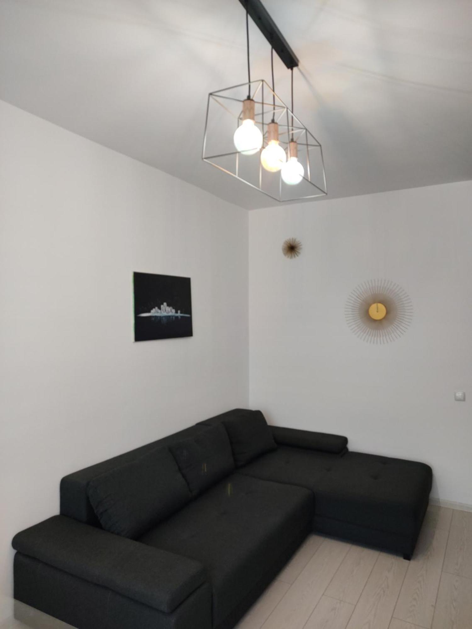 Apartamento Luxury 2 Free Parking Air Conditioning Espresso Netflix Superb Modern Bright View Balcony Self Check In Militari