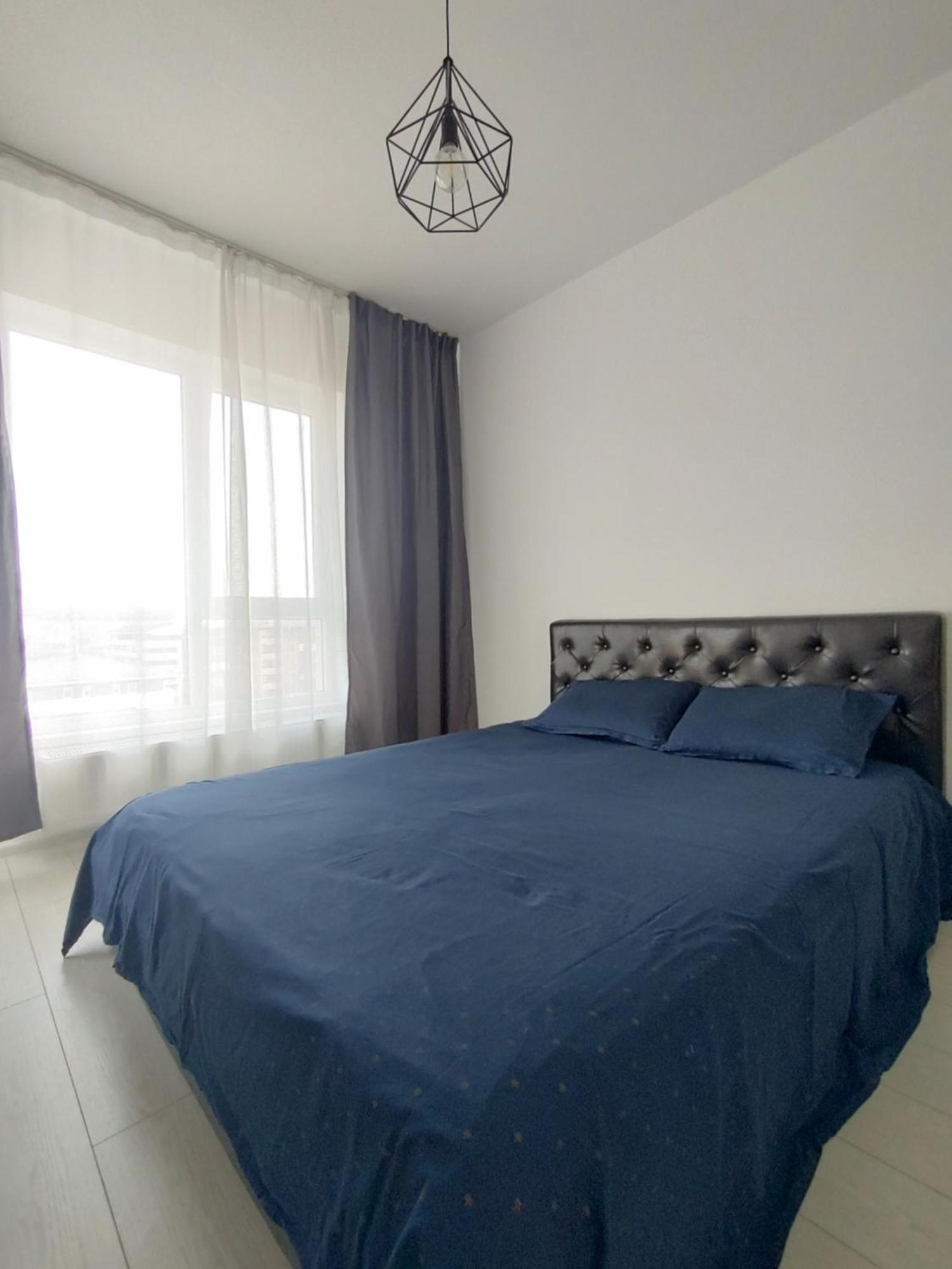 Luxury 2 Free Parking Air Conditioning Espresso Netflix Superb Modern Bright View Balcony Self Check In Militari Bucareste