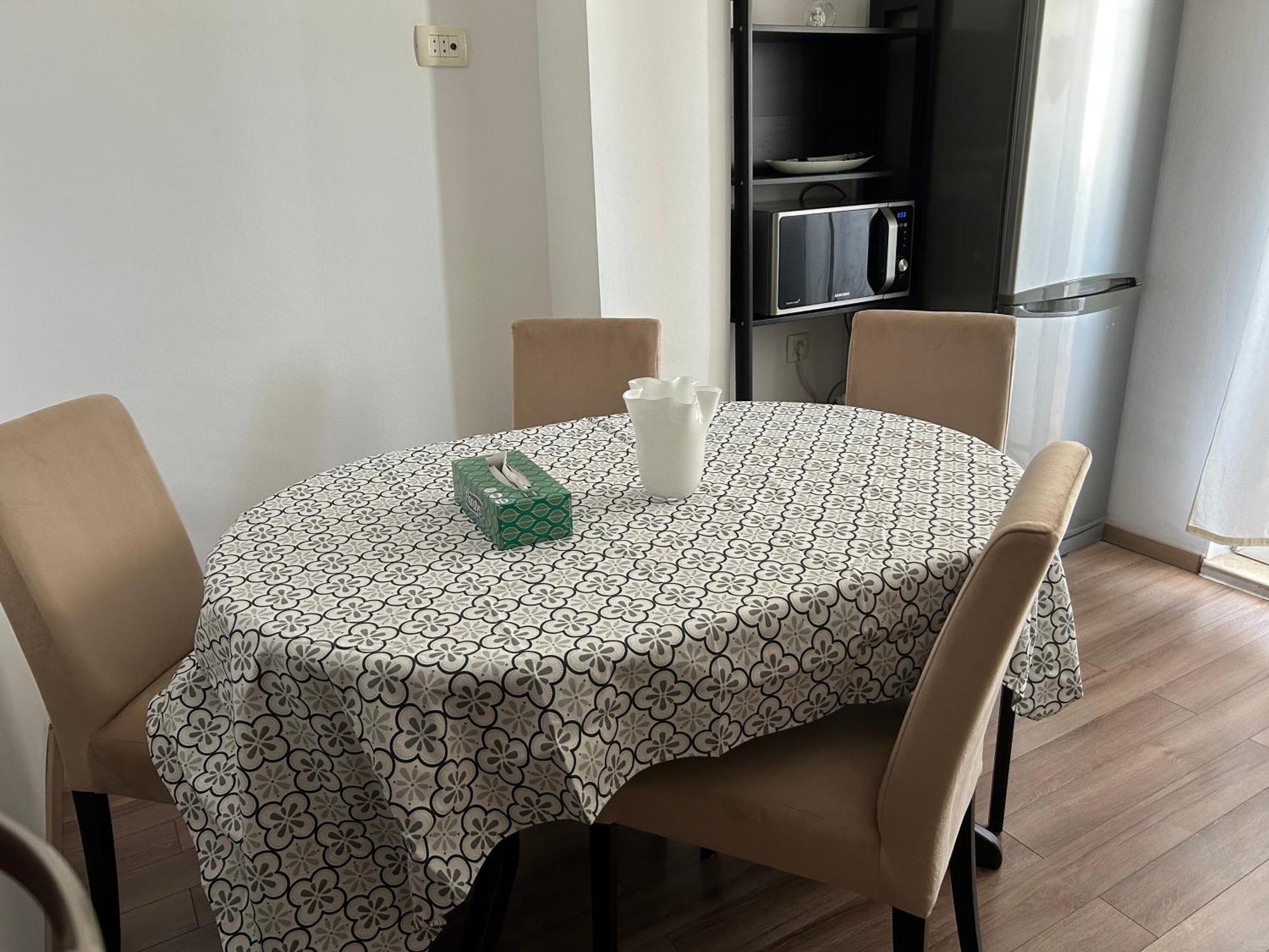 Luxury & Cosy - Infinit Apartment Bucharest