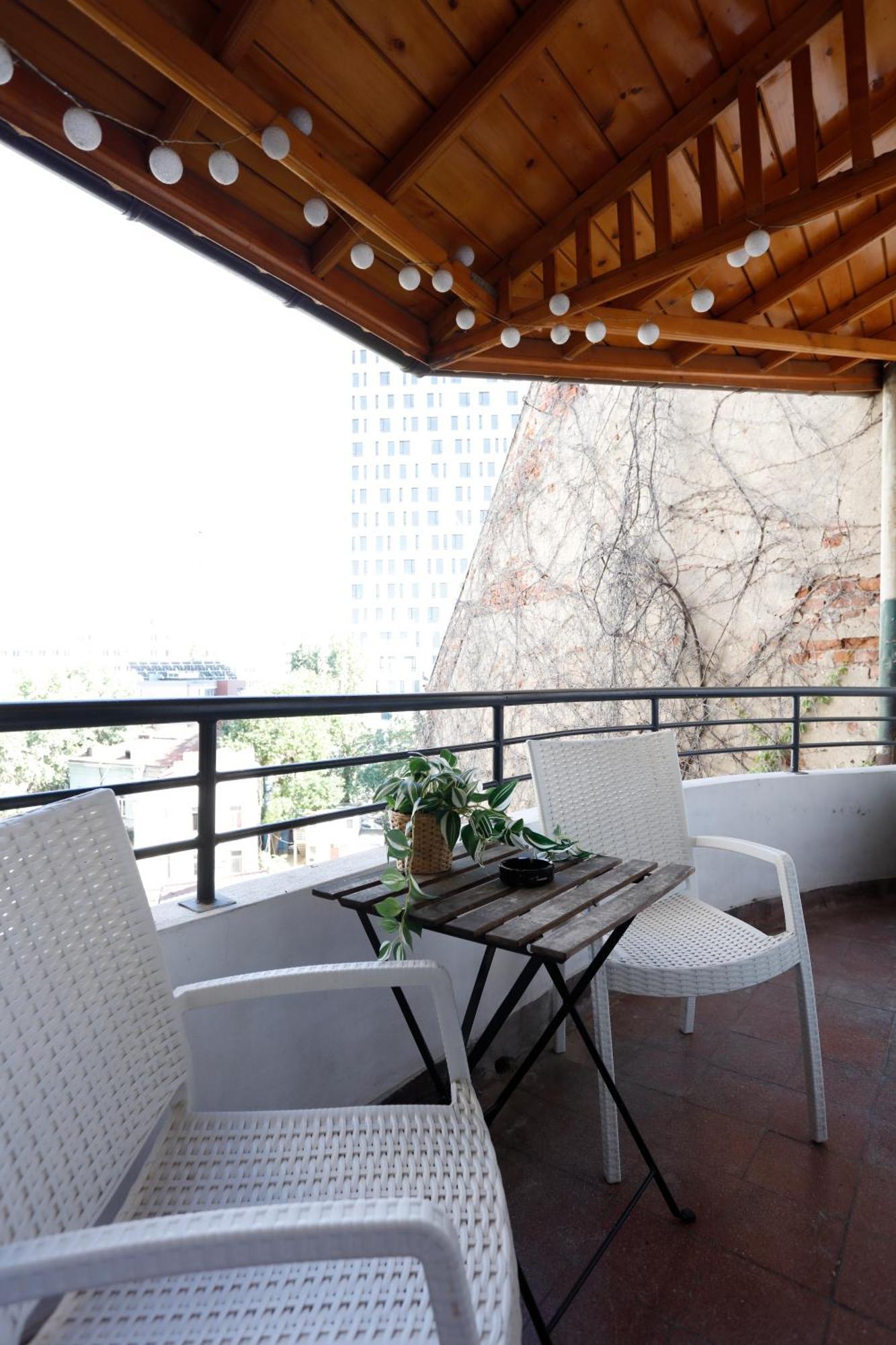 Victoriei Two Bedroom Apartament